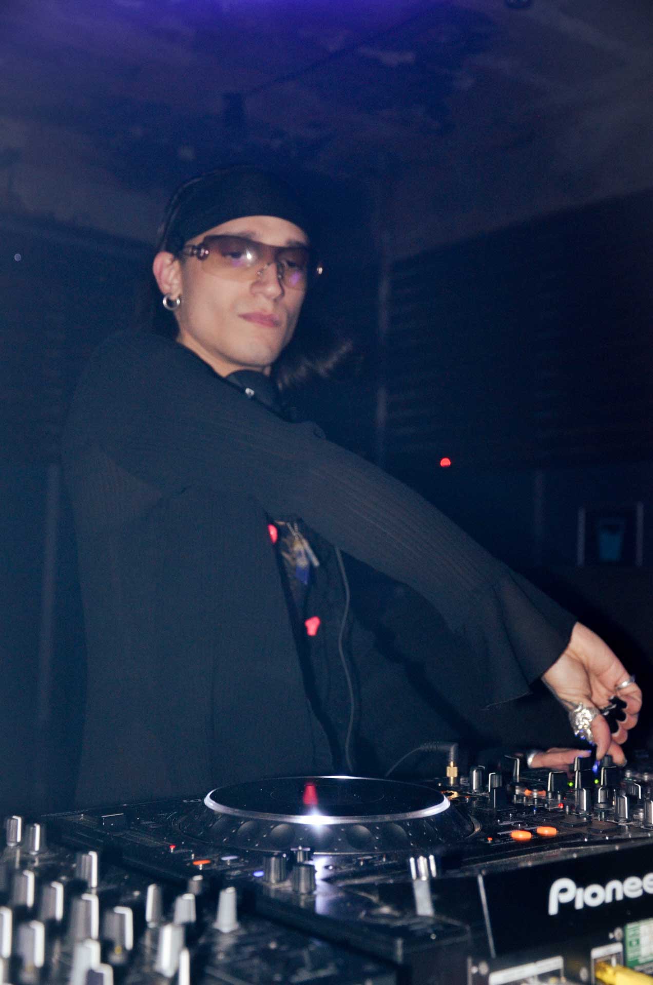 Howl_Rave_16_088_zftgvn
