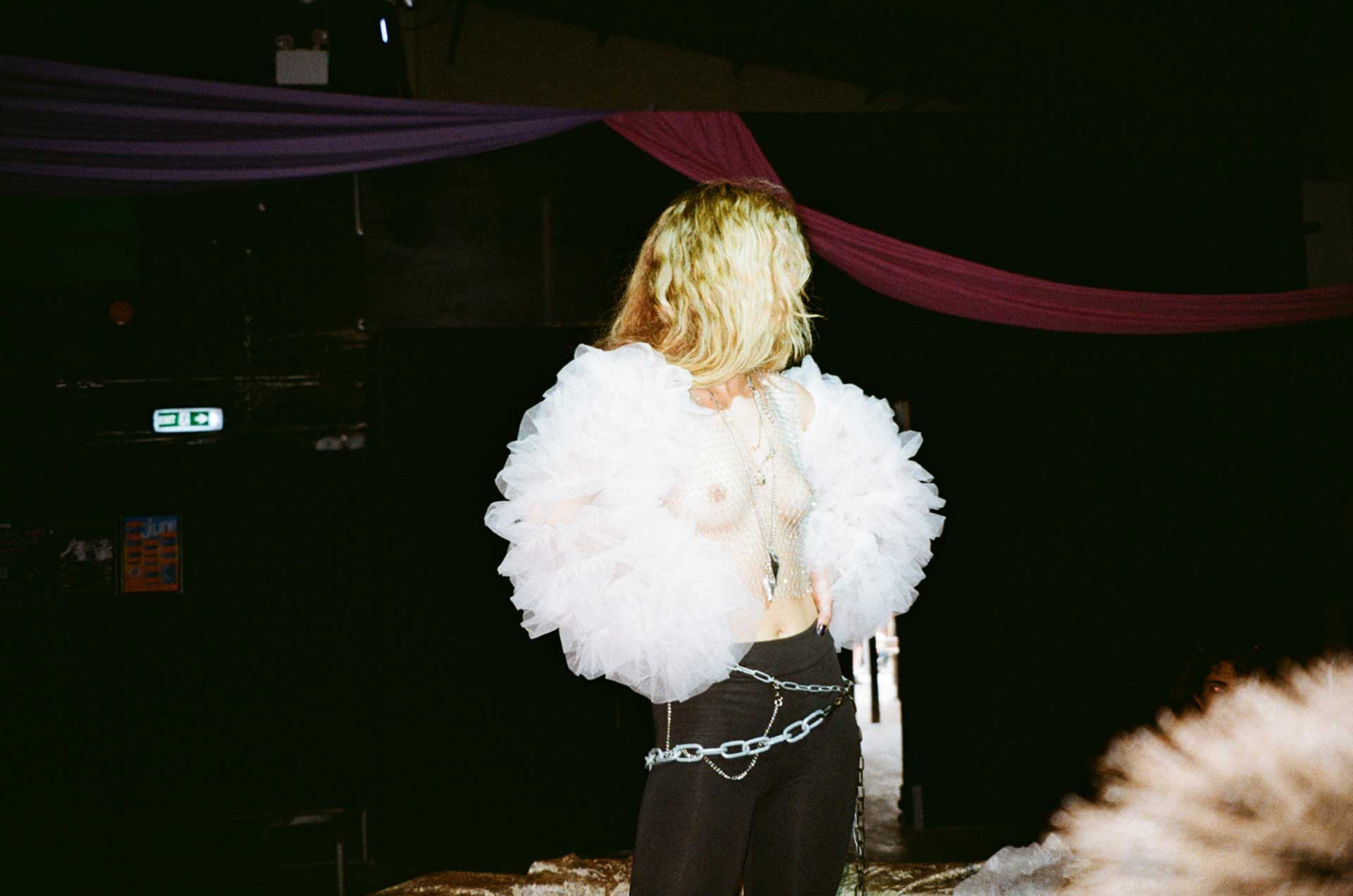 Howl_Rave_17_035_ipvzyf