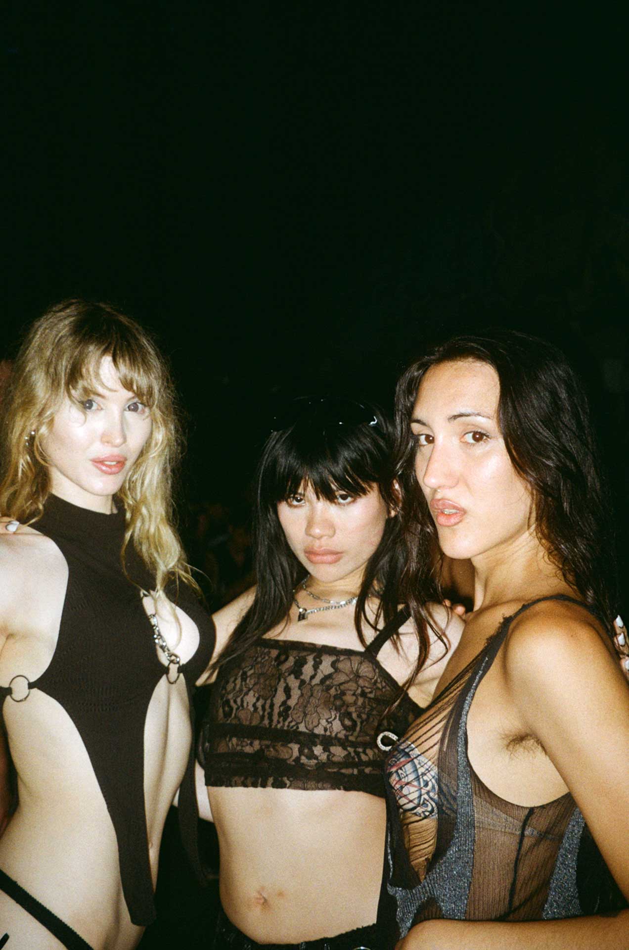 Howl_Rave_17_060_yxqvof