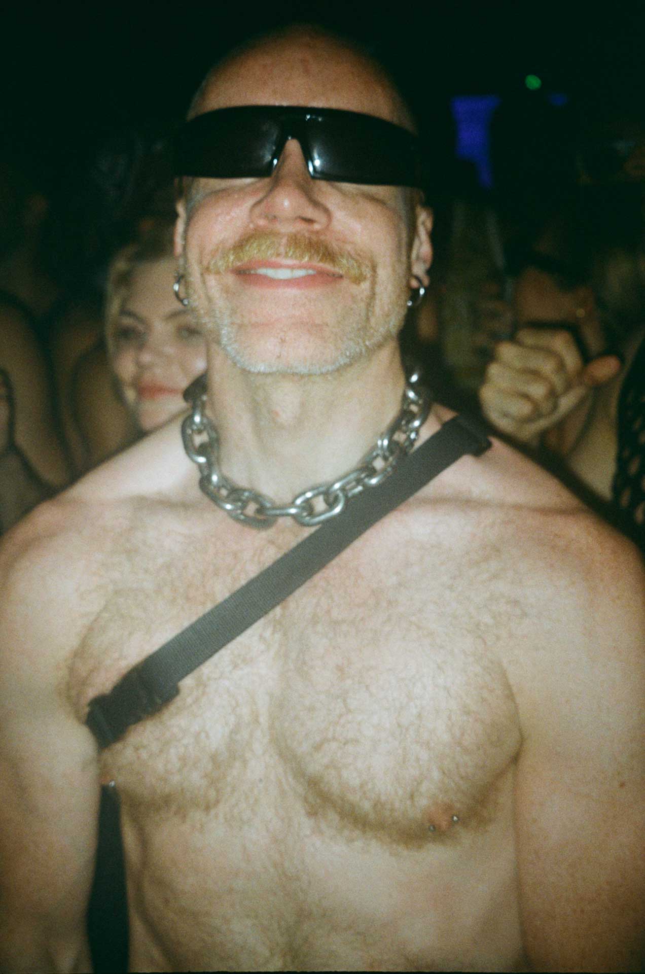 Howl_Rave_17_025_qjnmtp