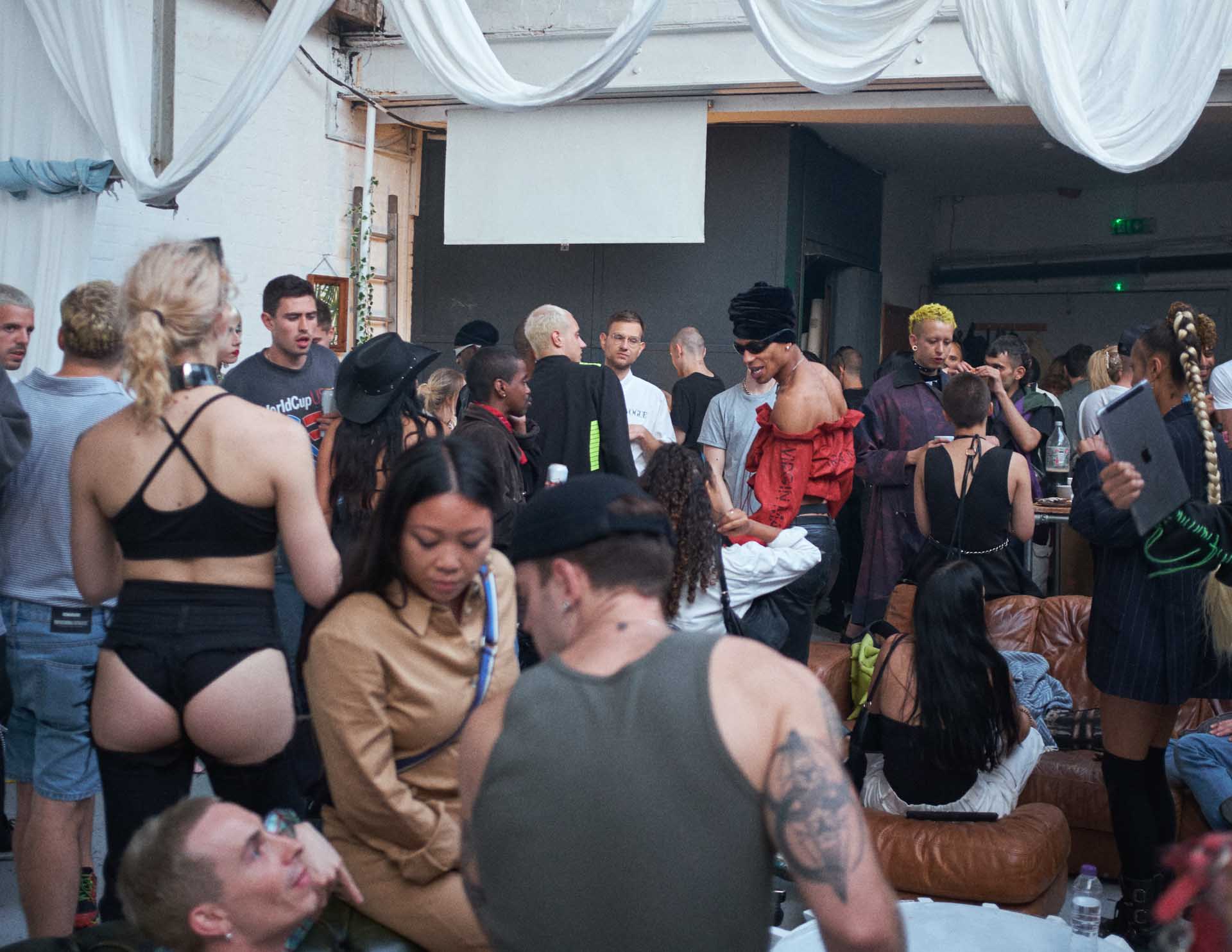 Howl_Rave_01_017_rpuvig