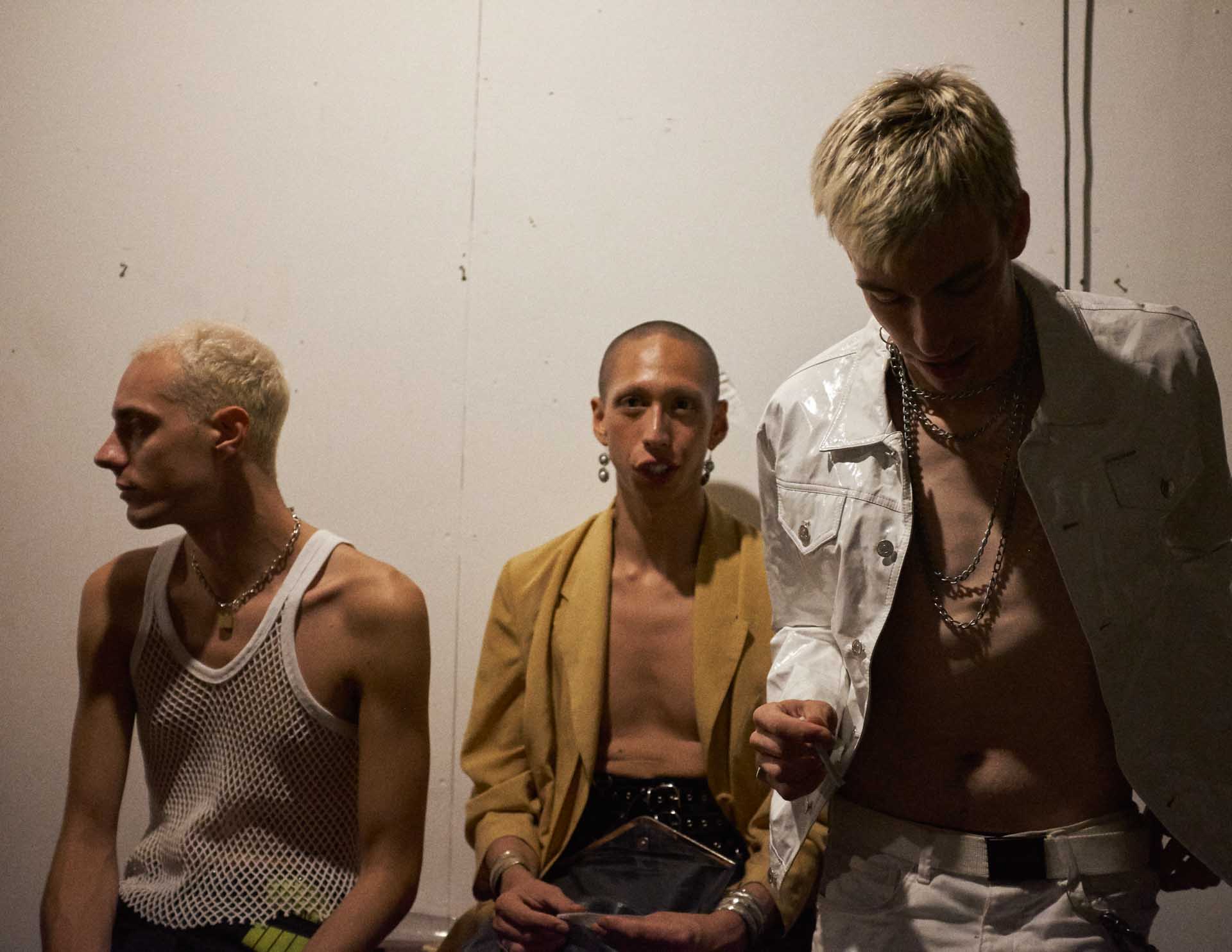Howl_Rave_01_052_ikd7ry