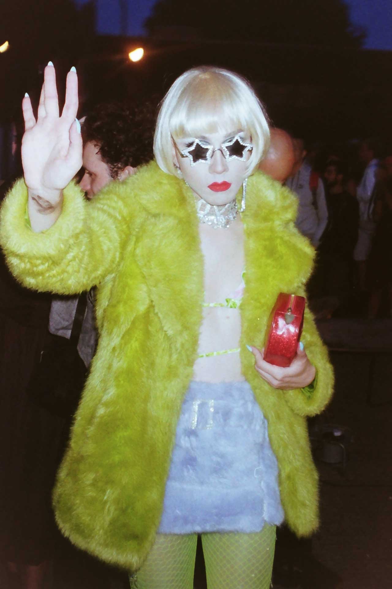 Howl_Rave_01_137_kvunrt