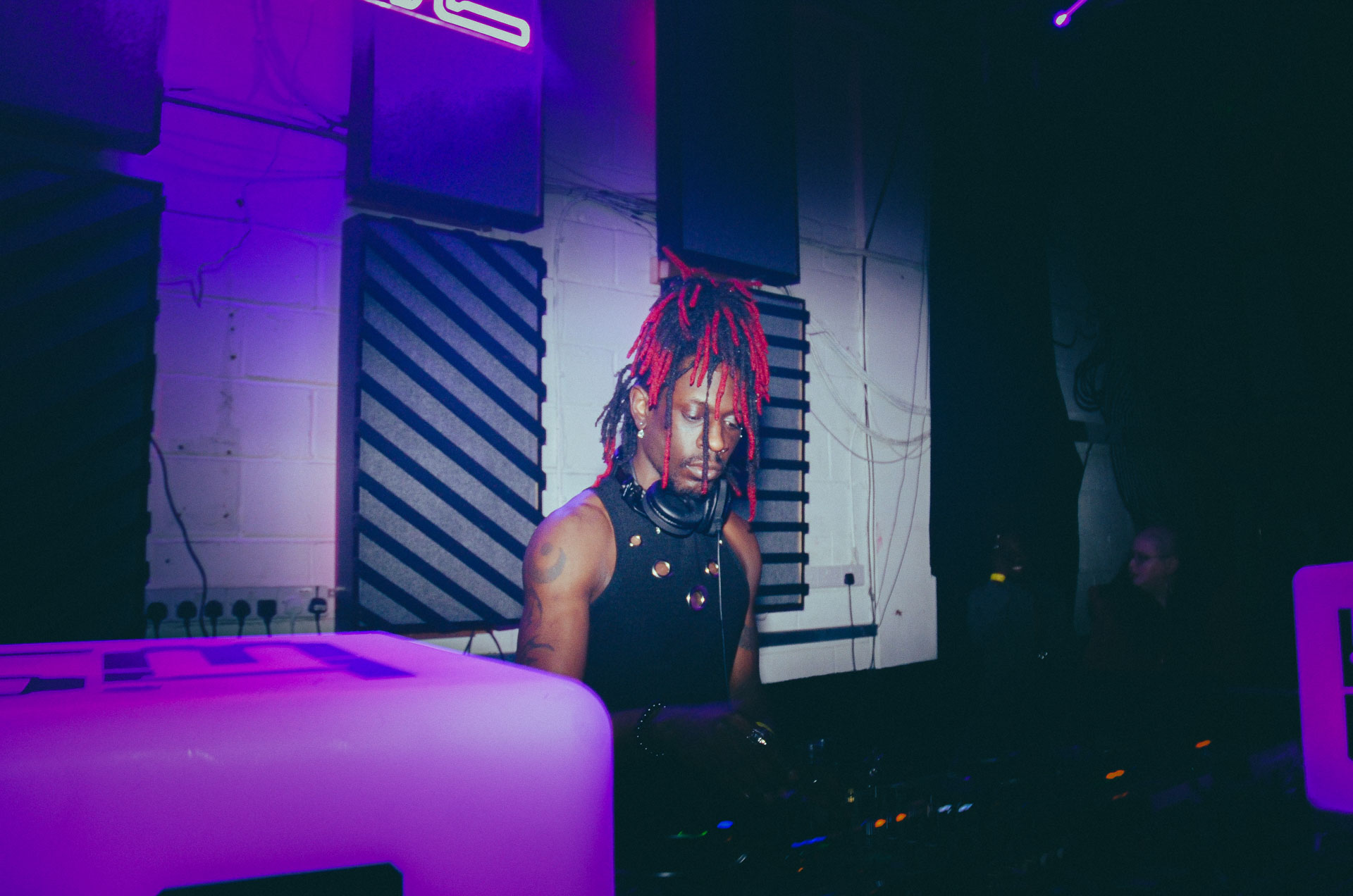 Howl_Rave_19_349_gno6xu