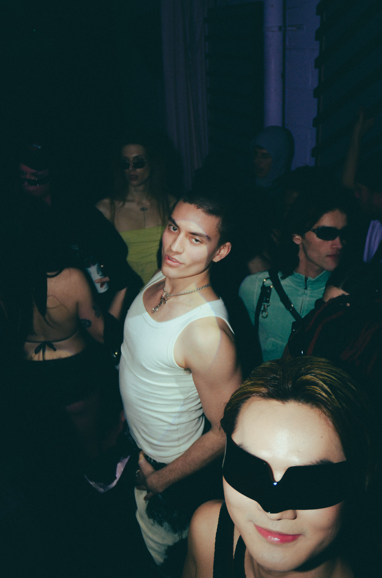 Howl_Rave_19_427_lrkp8l