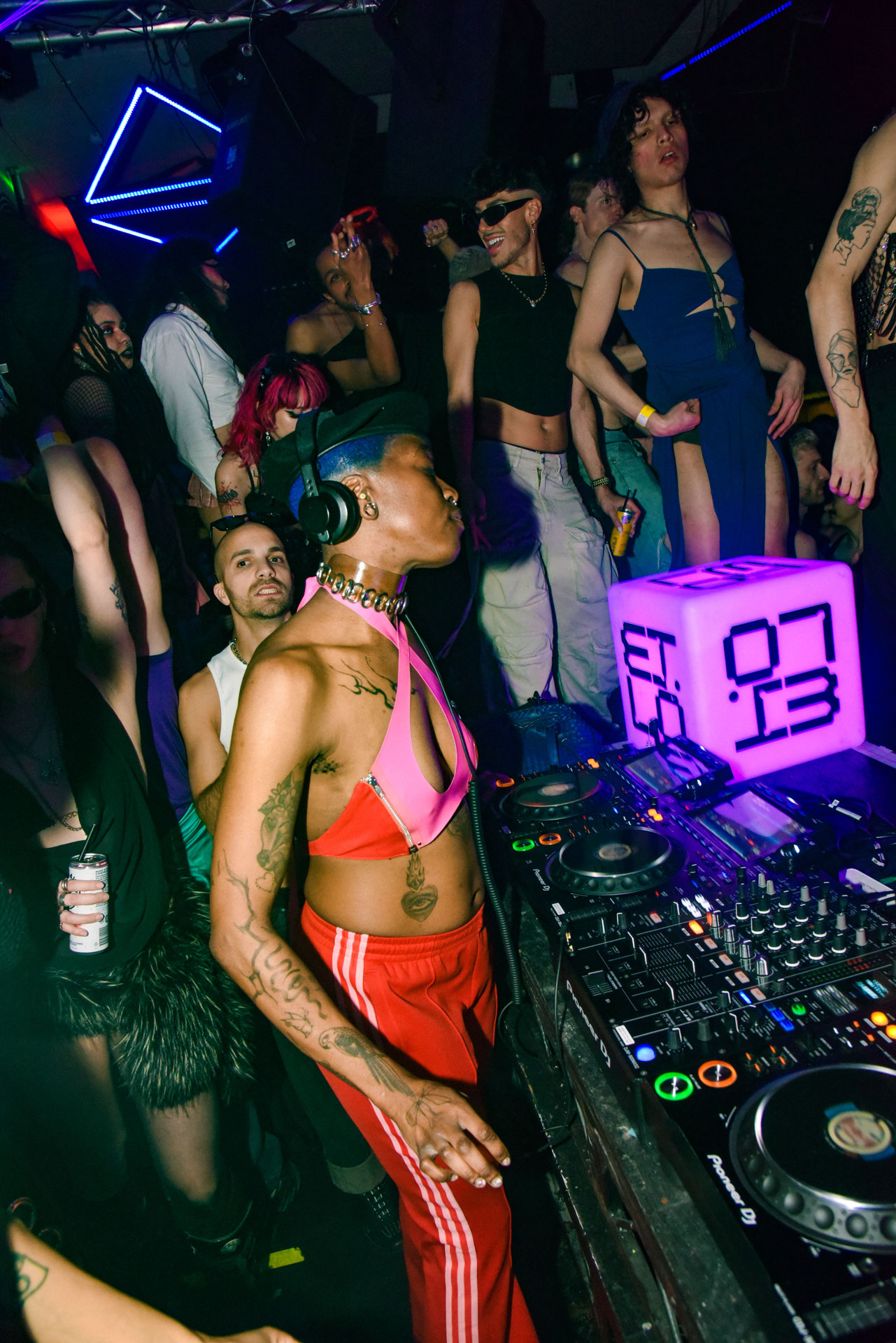 Howl_Rave_19_318_wan6up