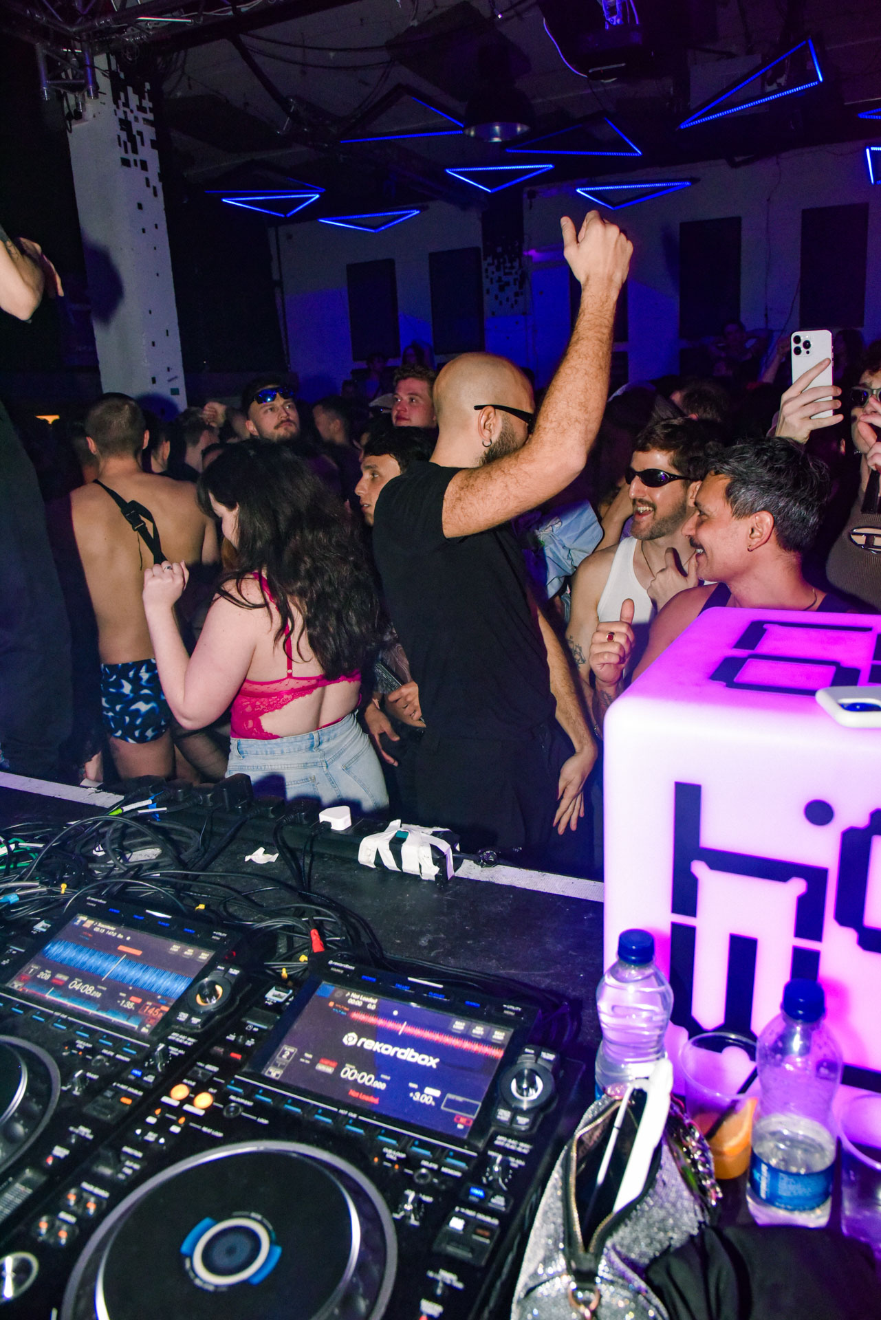 Howl_Rave_19_396_s6e5ru