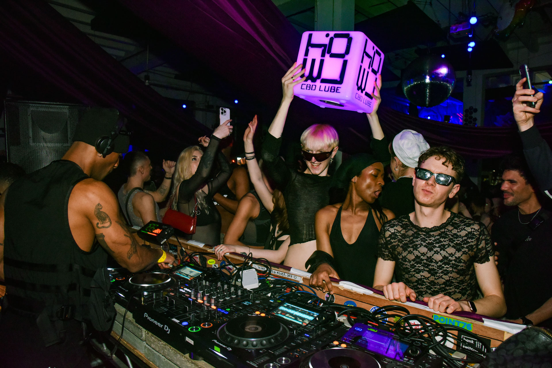 Howl_Rave_19_223_s4wum7