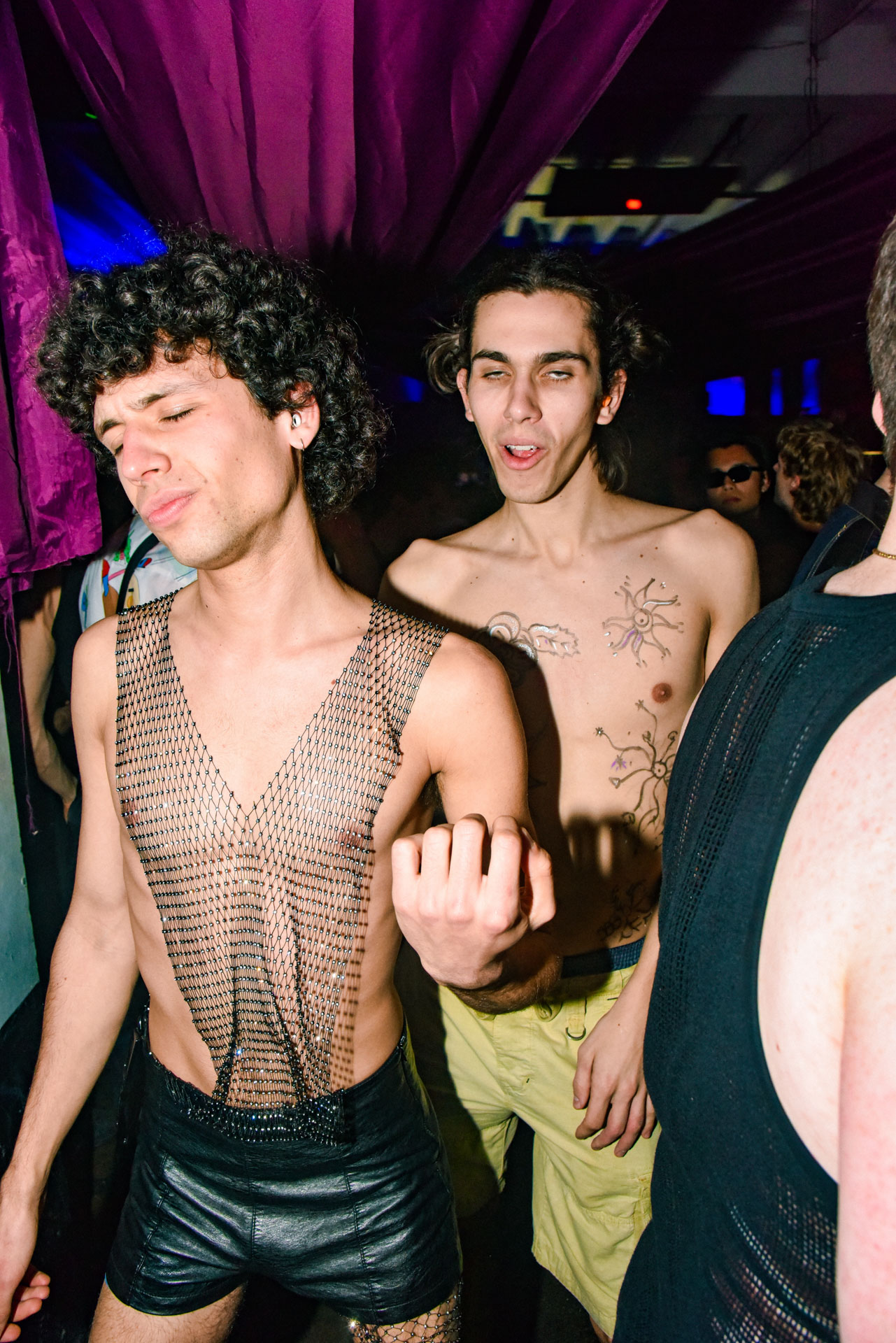 Howl_Rave_19_062_tacpzy