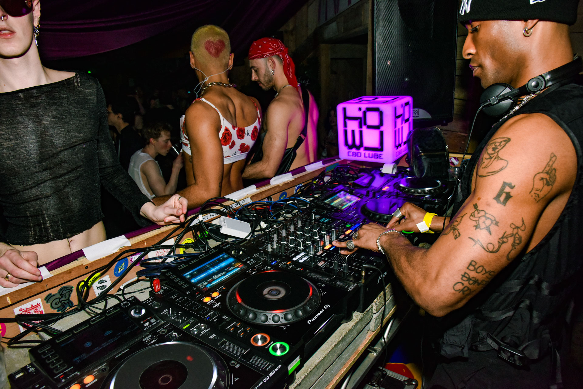 Howl_Rave_19_317_lc7zty