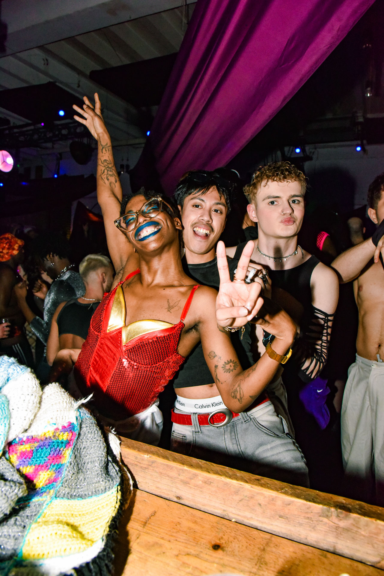 Howl_Rave_19_237_xvmqv0