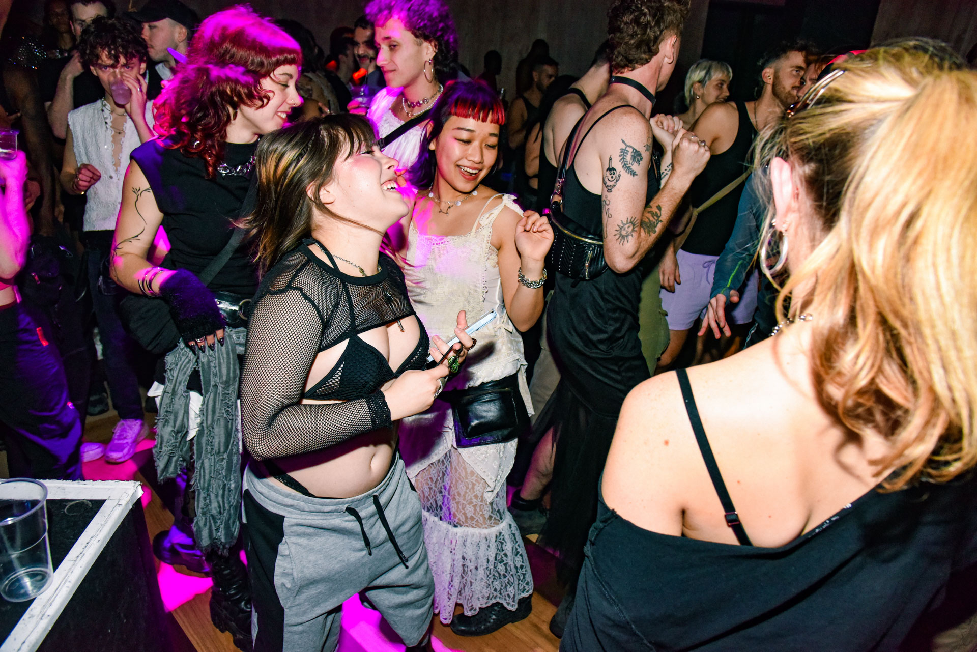 Howl_Rave_19_199_a2ihqp