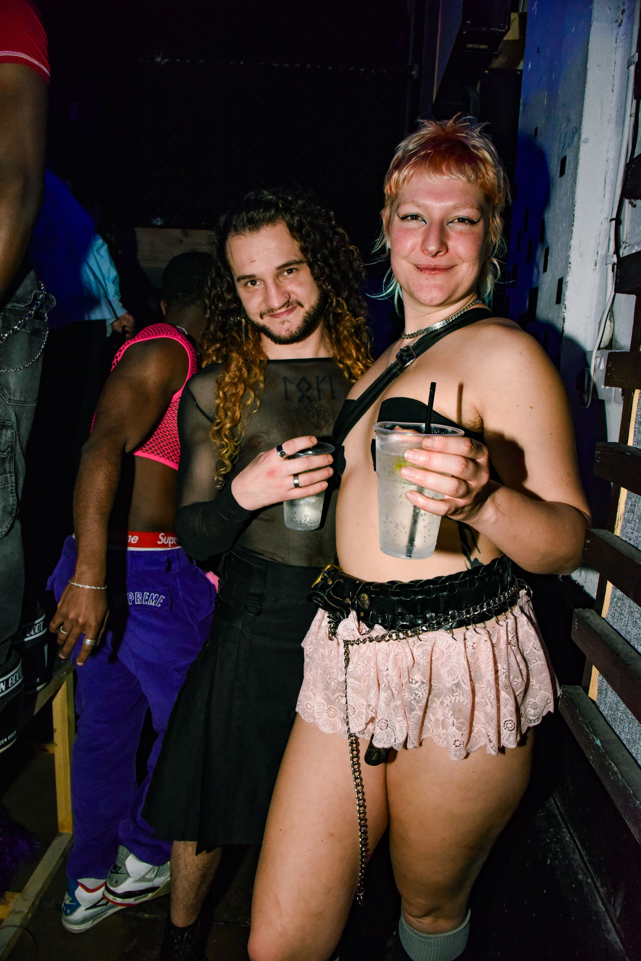 Howl_Rave_19_027_caz3li