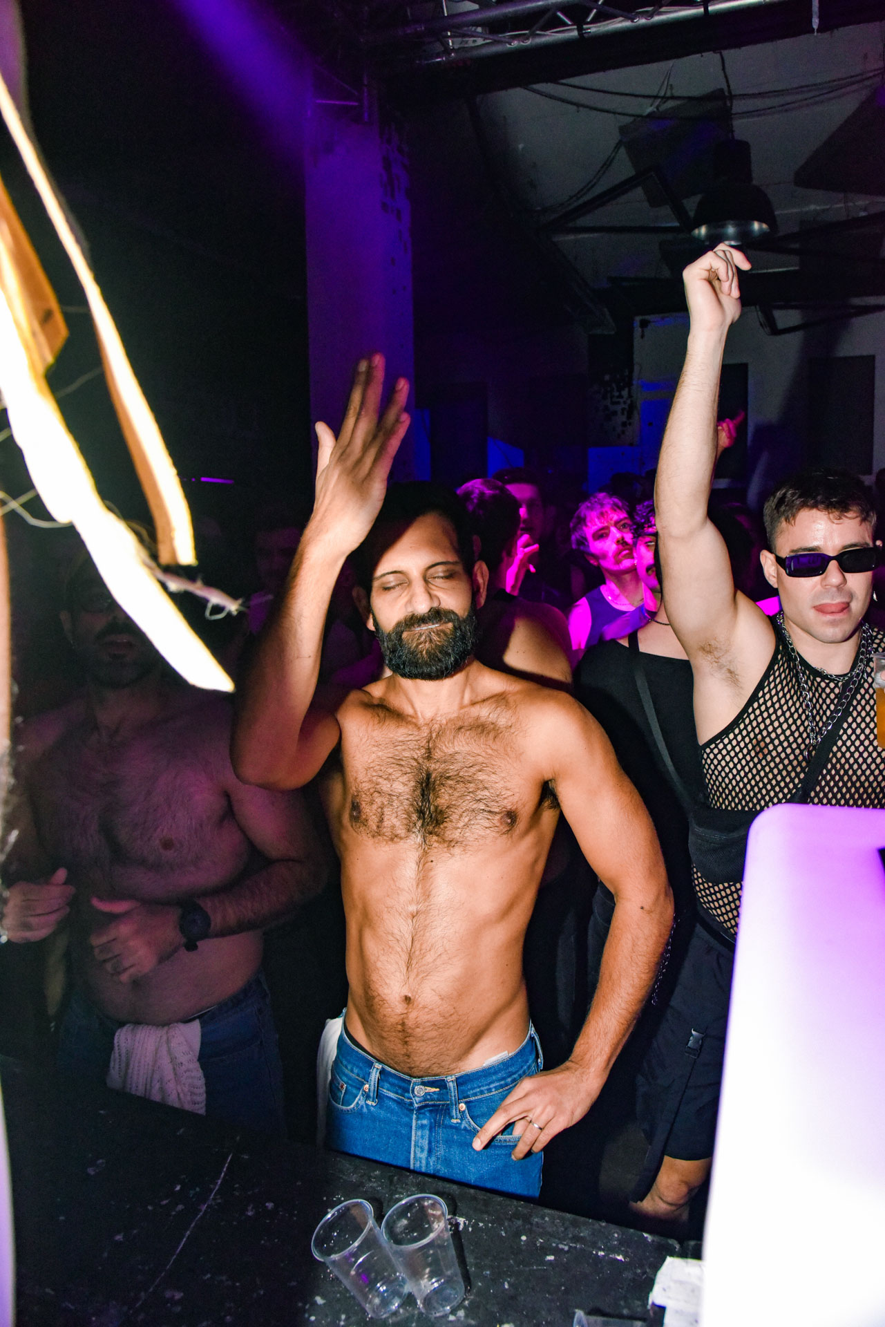 Howl_Rave_19_310_frnoff