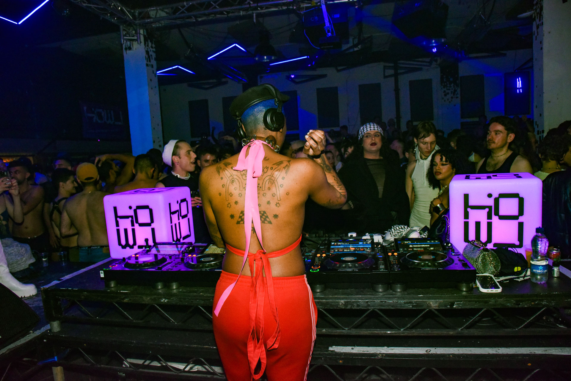 Howl_Rave_19_311_ji8lnd