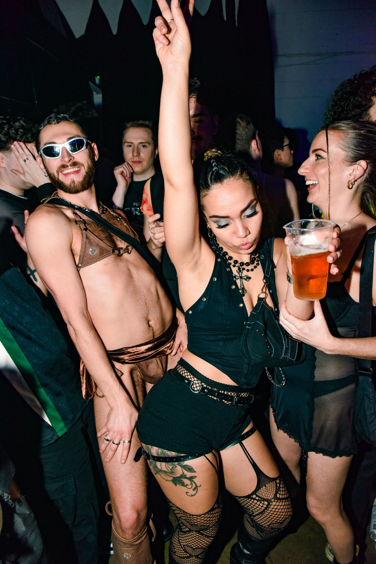 Howl_Rave_19_307_gxbmyk