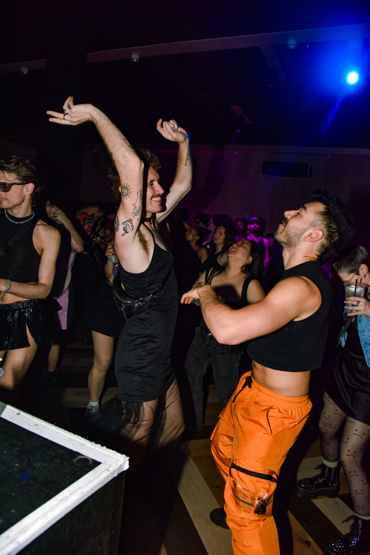 Howl_Rave_19_414_yz7wks