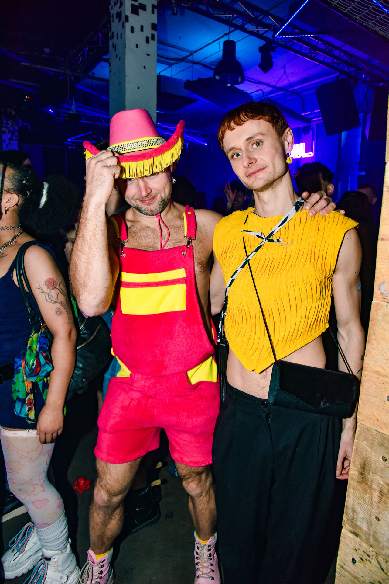 Howl_Rave_19_107_t8djo6