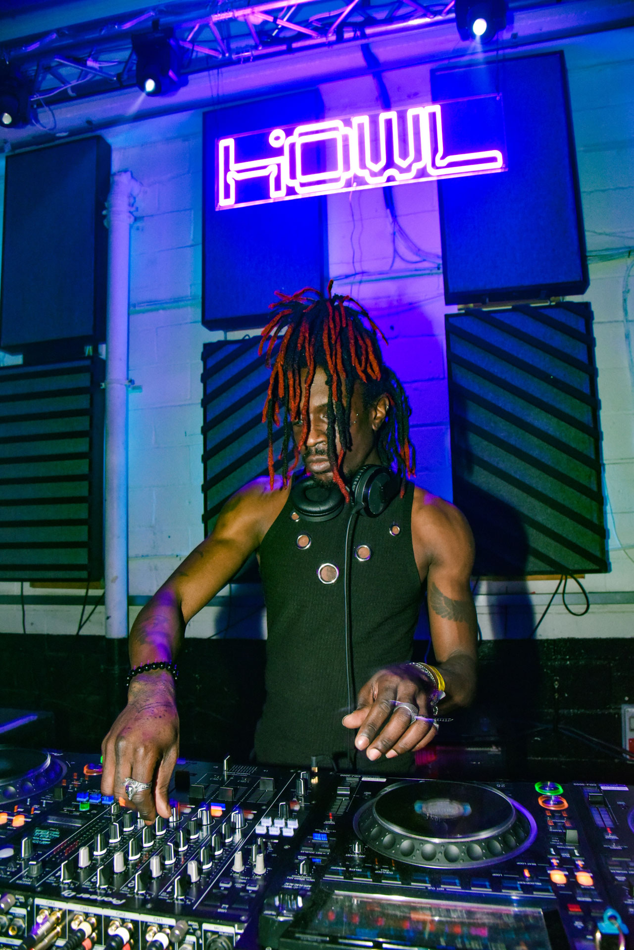Howl_Rave_19_245_y0ubbx