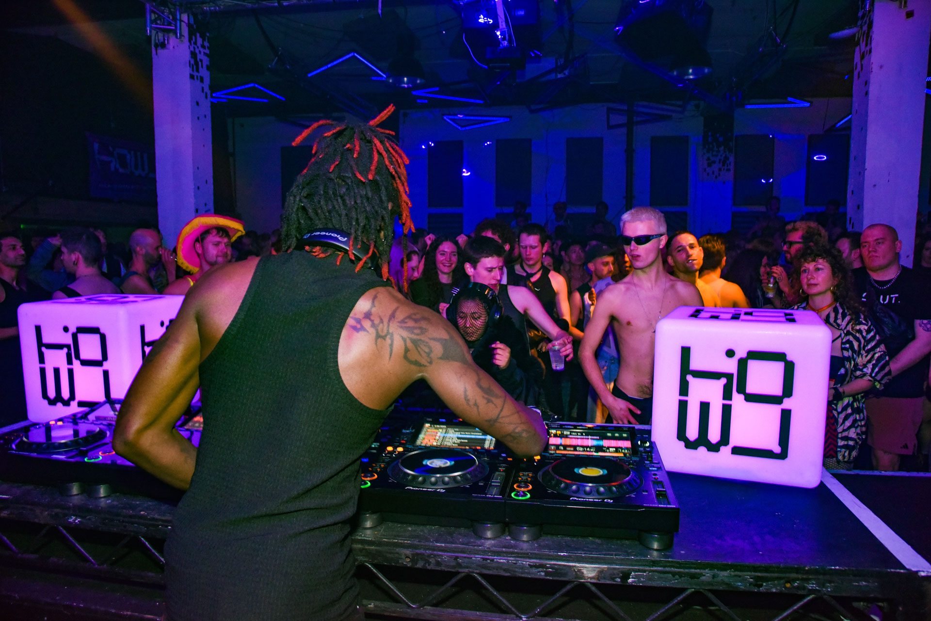 Howl_Rave_19_090_xo9tyf