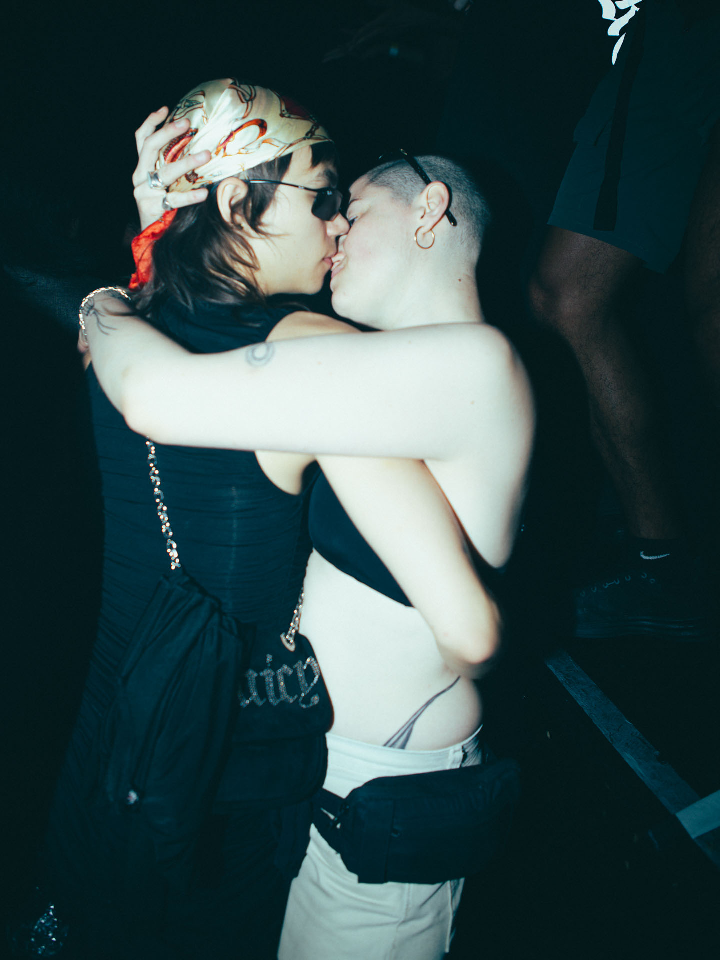 Howl_Rave_20_005_vkcbyp