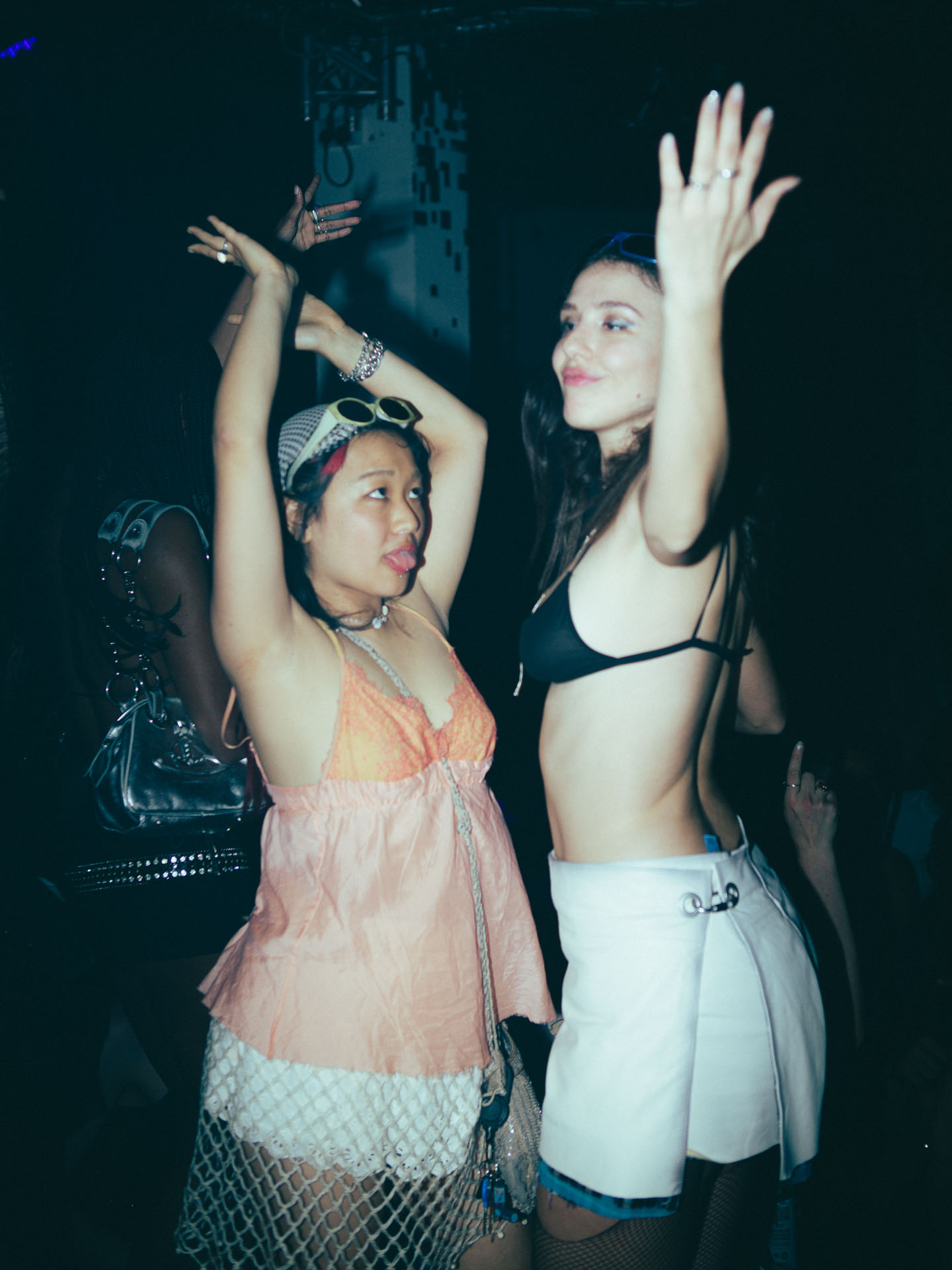 Howl_Rave_20_004_skjswj