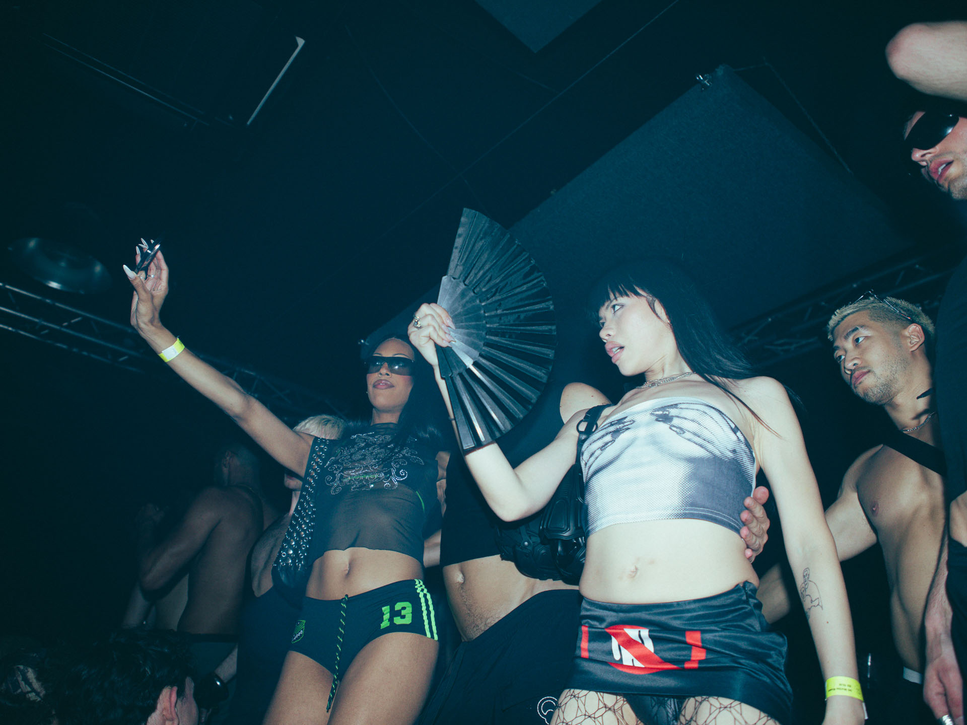 Howl_Rave_20_033_jv5run