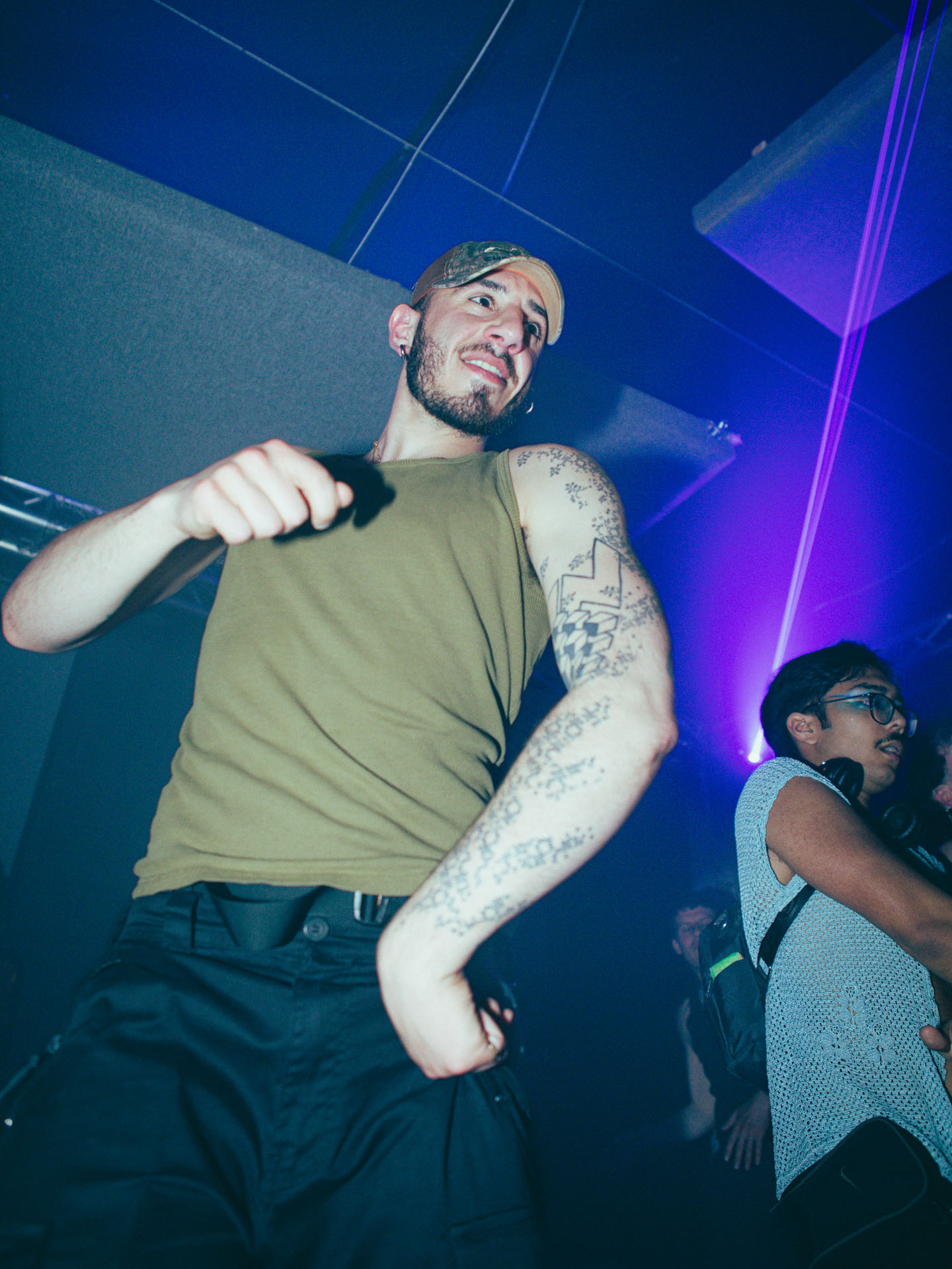 Howl_Rave_20_078_butggr