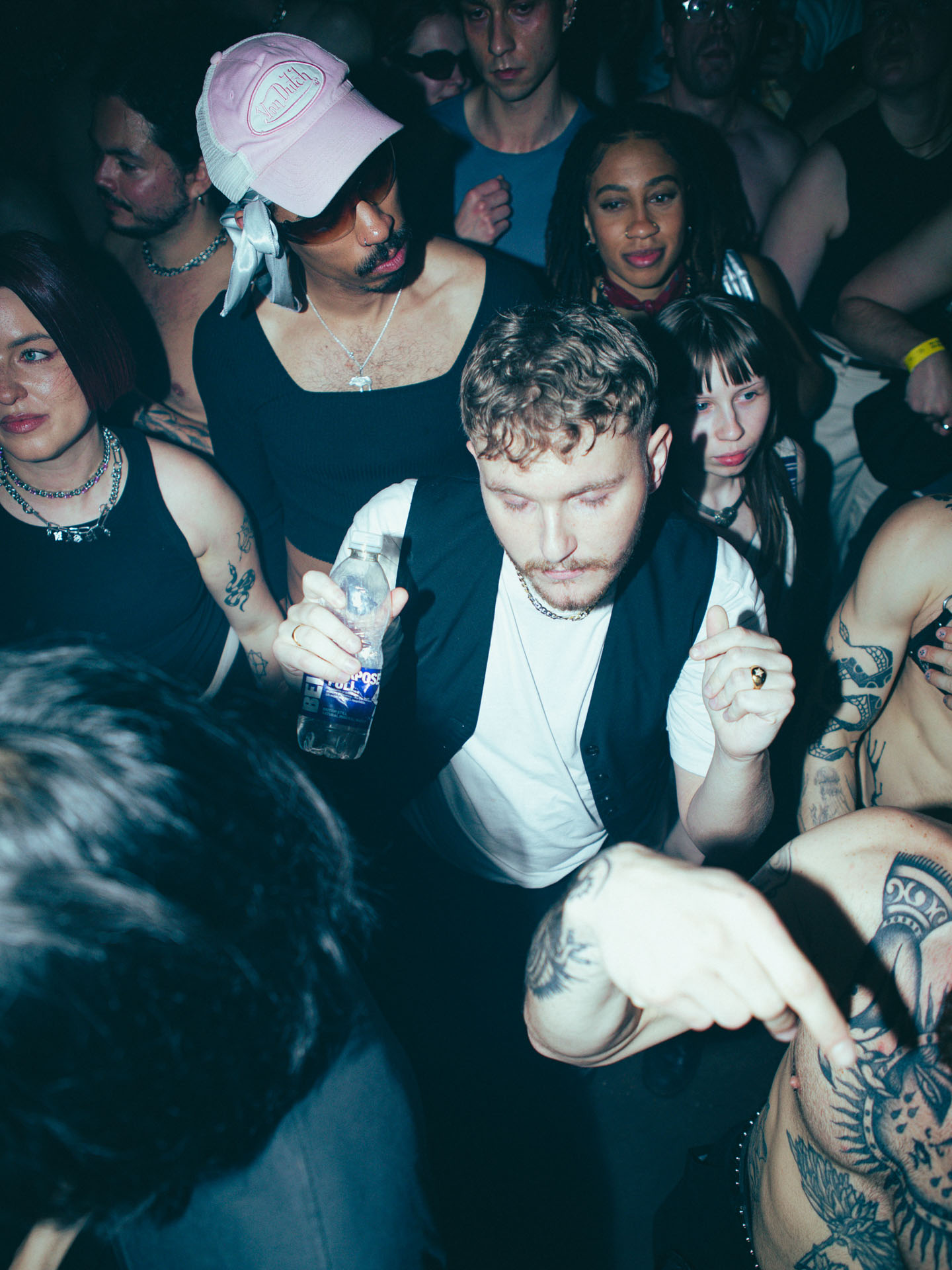 Howl_Rave_20_081_vl0usl