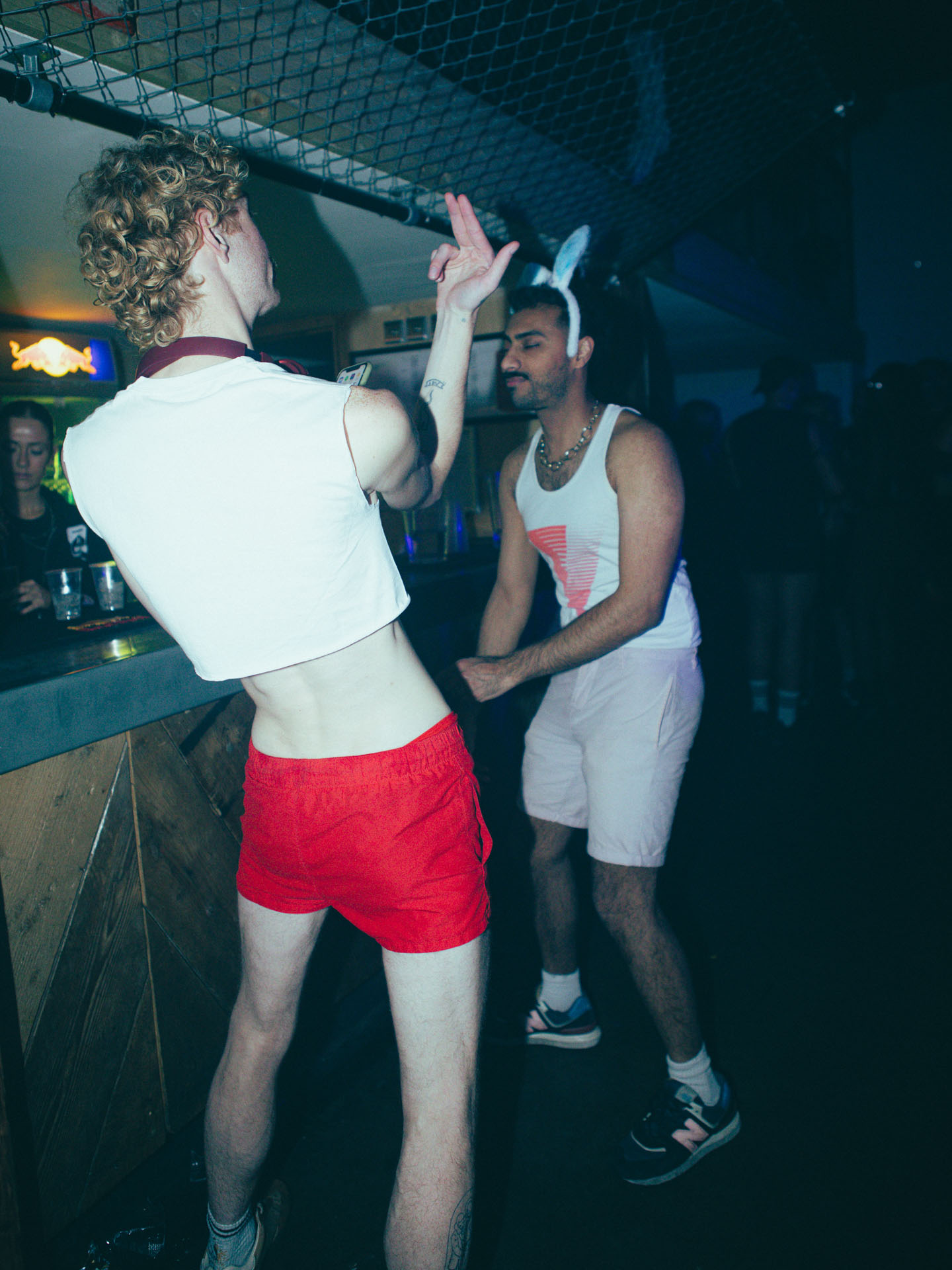 Howl_Rave_20_093_tc2gnd