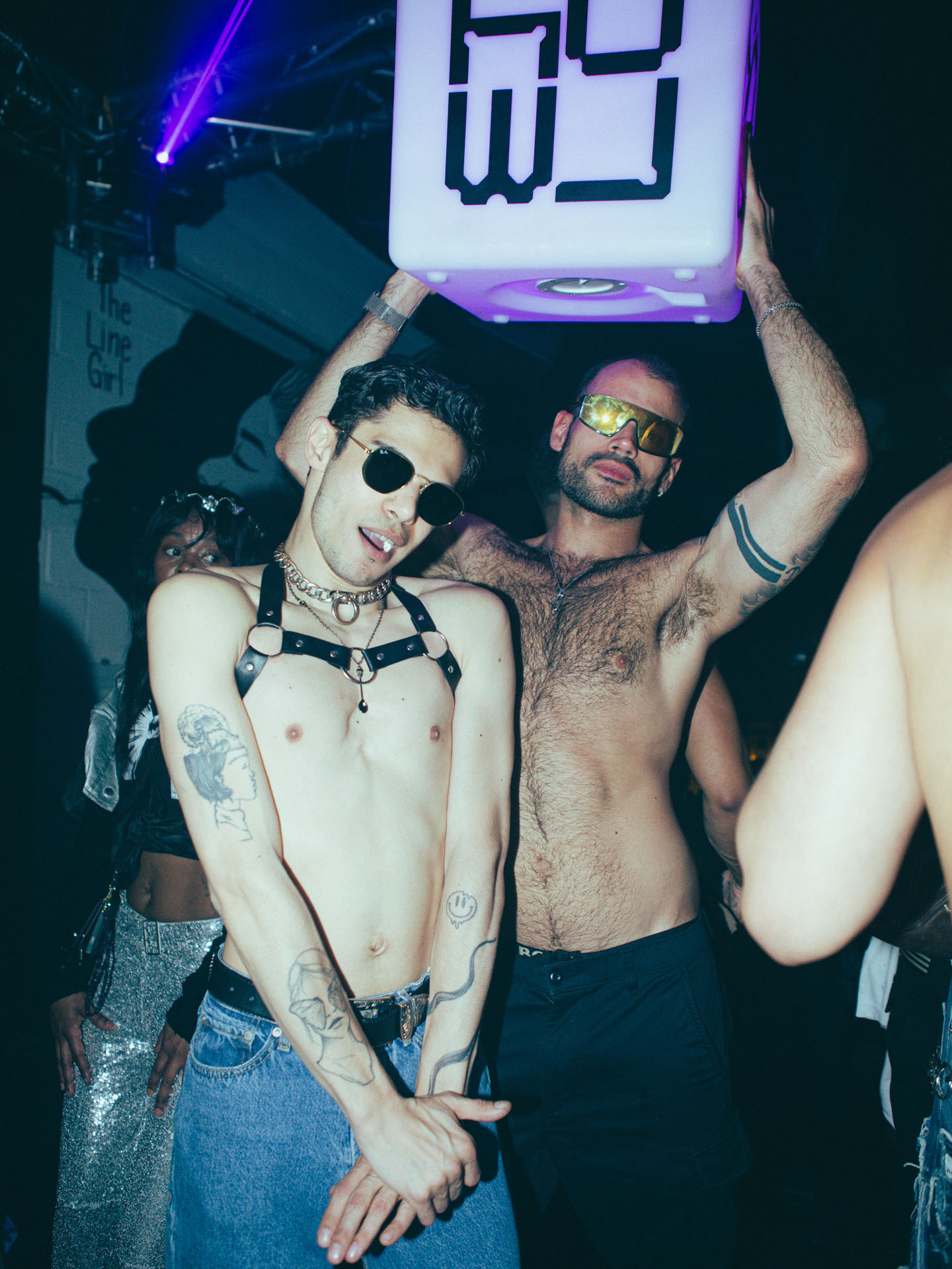 Howl_Rave_20_099_ln8q8d
