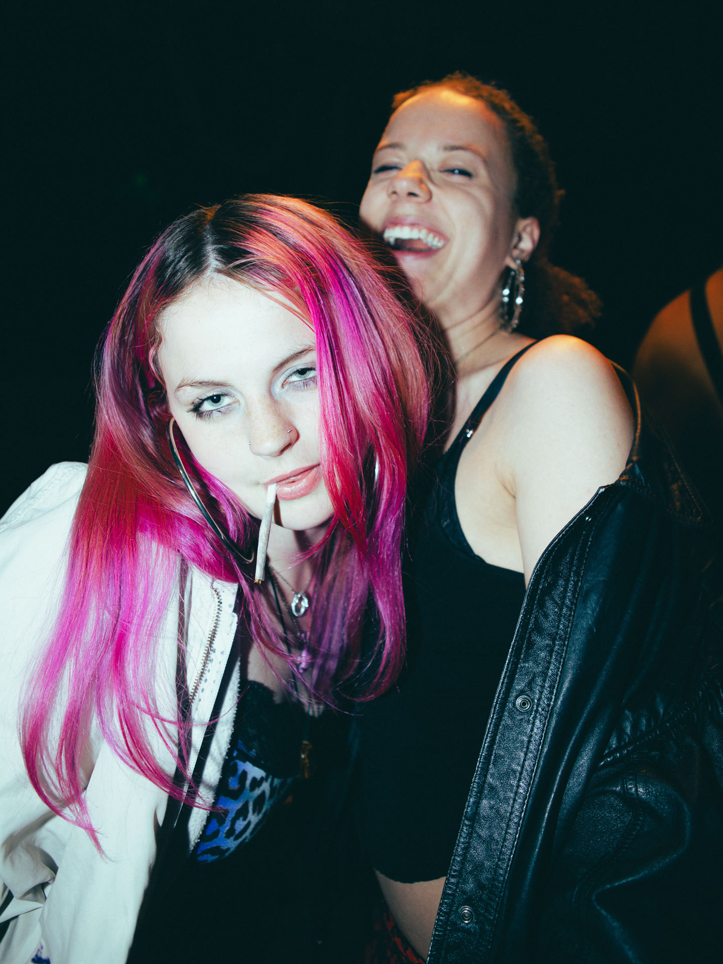 Howl_Rave_20_118_b9ybzm