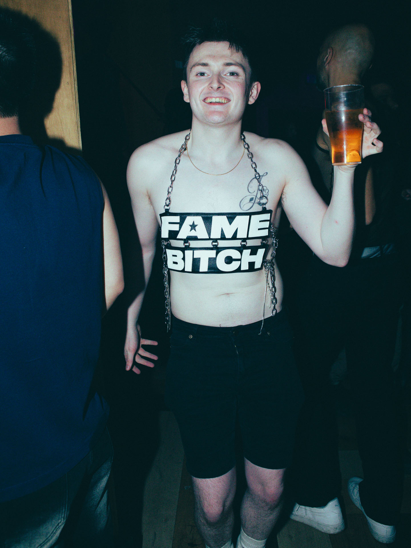 Howl_Rave_20_162_mdgp4w