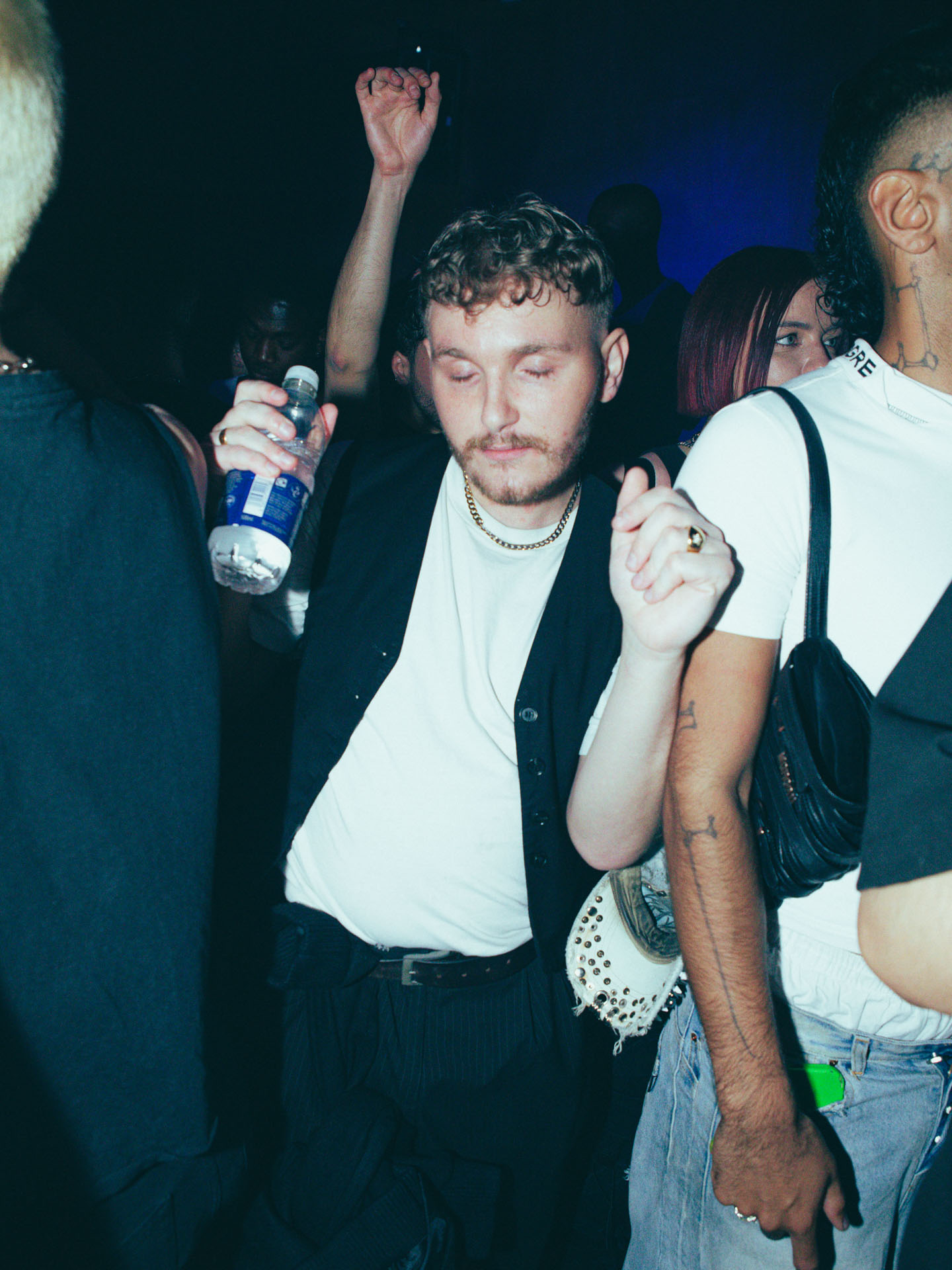 Howl_Rave_20_167_esjonj