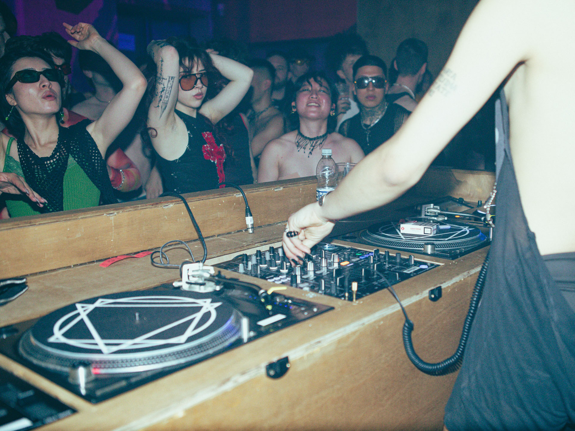Howl_Rave_20_187_ugcmdn