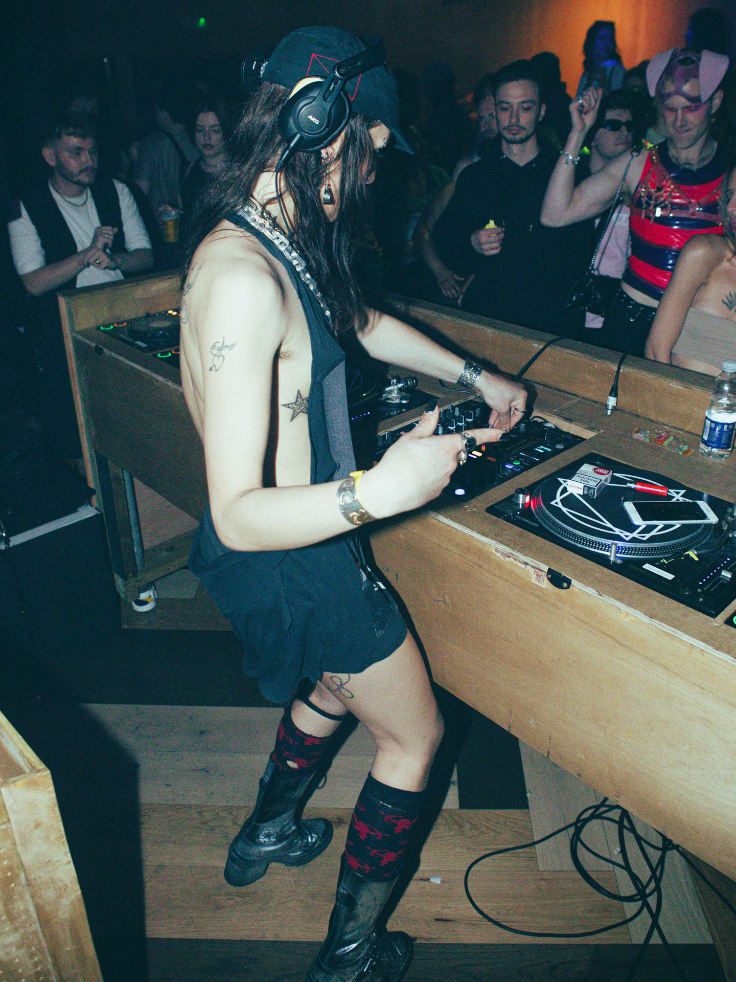 Howl_Rave_20_201_ygydlq