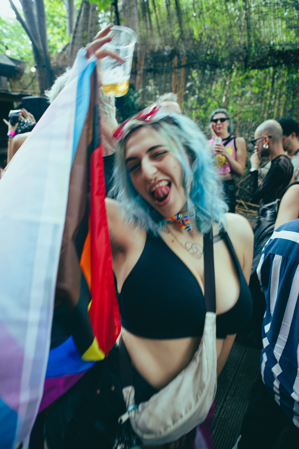 HOWL_Pride2025_EliseShauna_301L_PRIDE_-301_rf1sa0