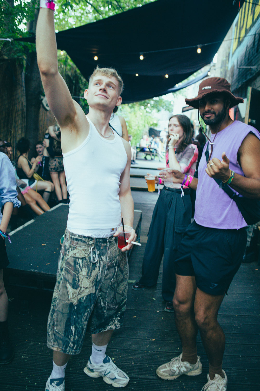 HOWL_Pride2025_EliseShauna_288L_PRIDE_-288_ud8abk