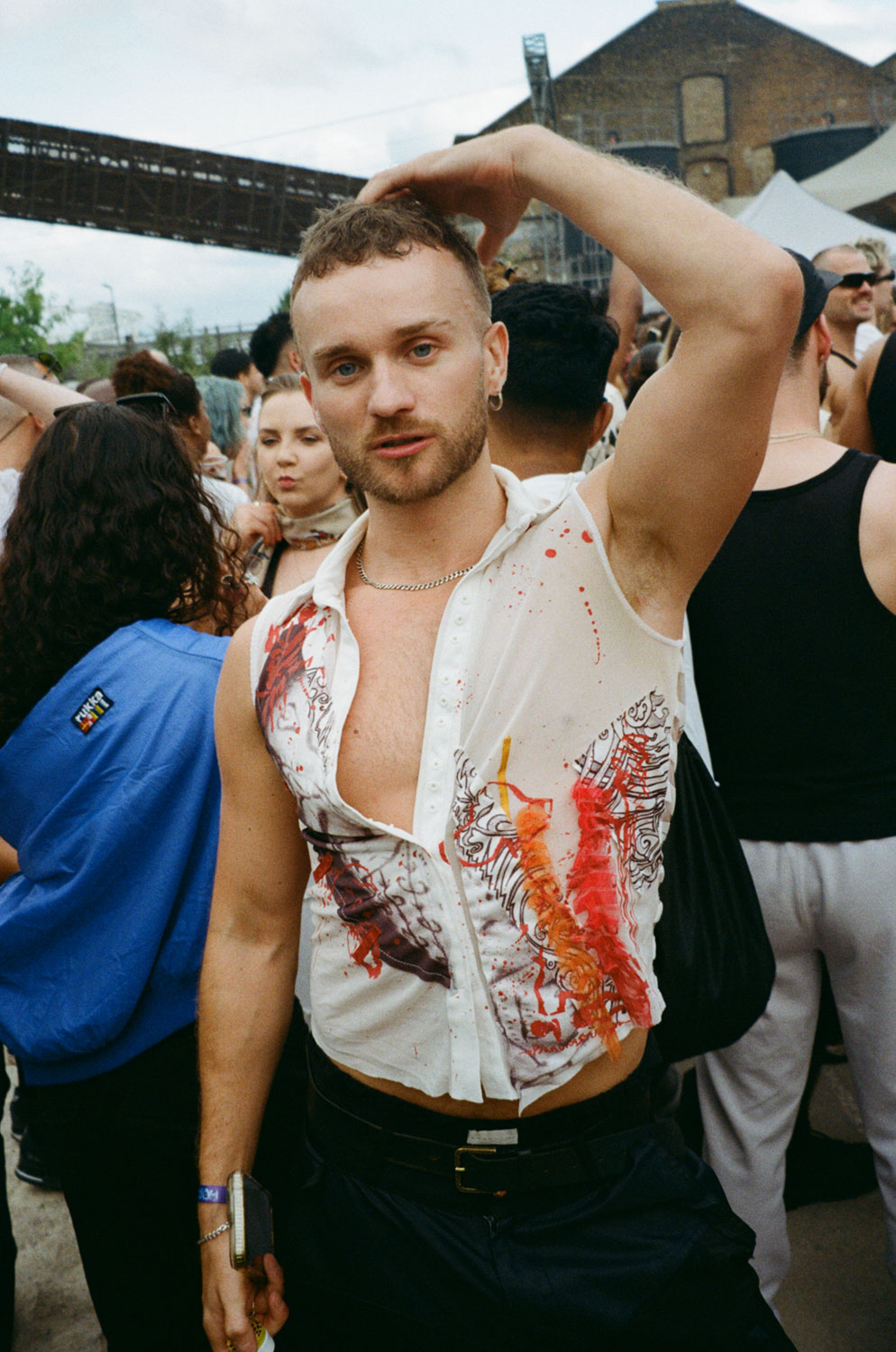 HOWL_Pride2025_MicheleBaron_1924002840028_vjvkkt