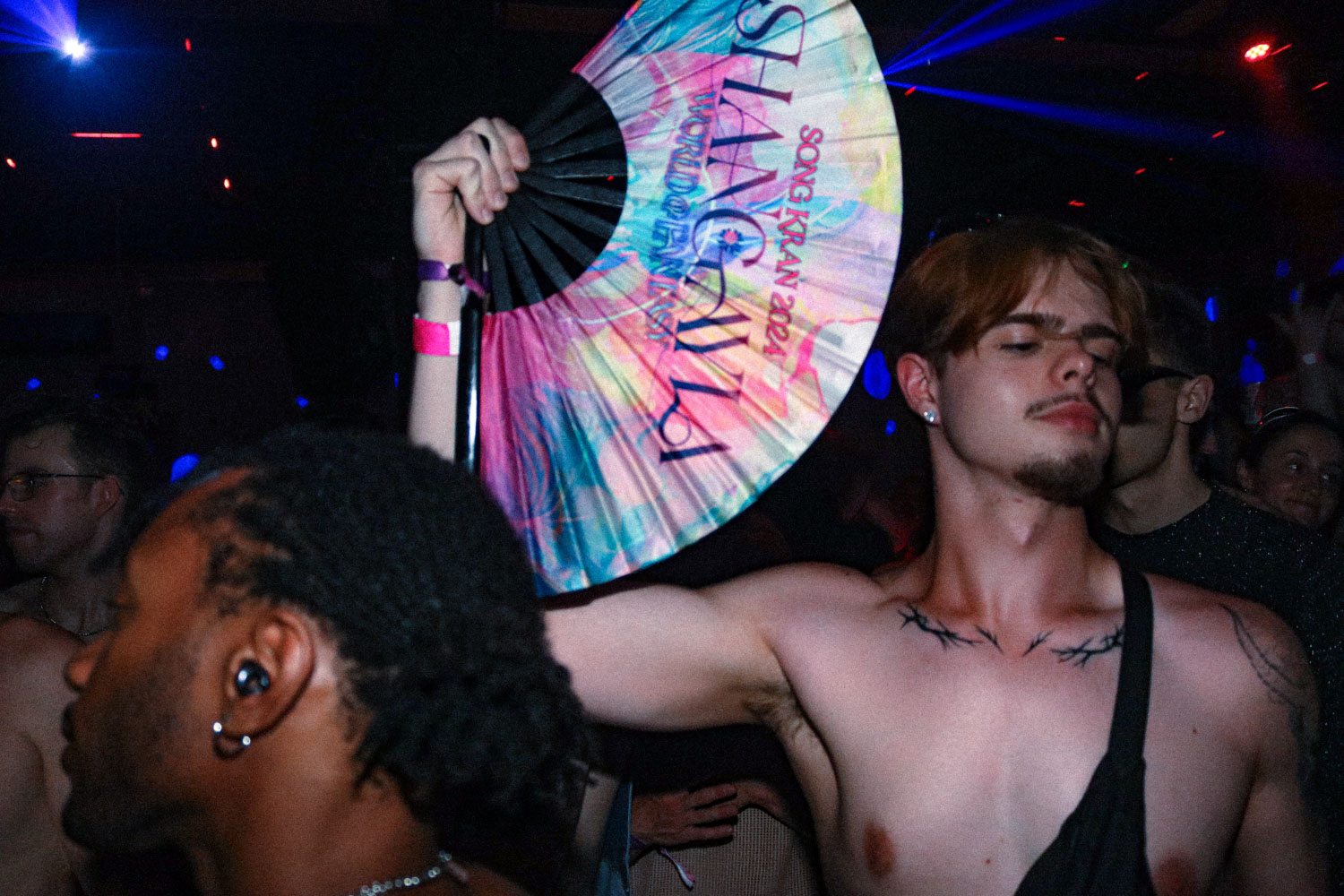 HOWL_Pride2025_TomisinAnimashaun_9117_9117_ho8xcd