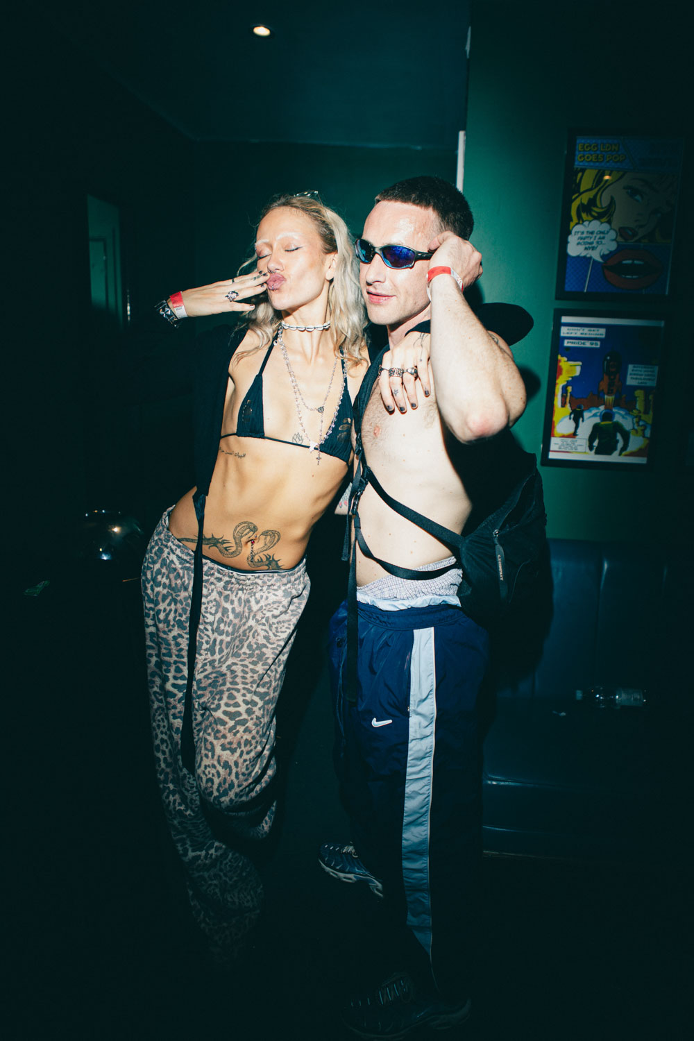 EliseShauna_HOWL-SEPTEMBER_-042_ffkima