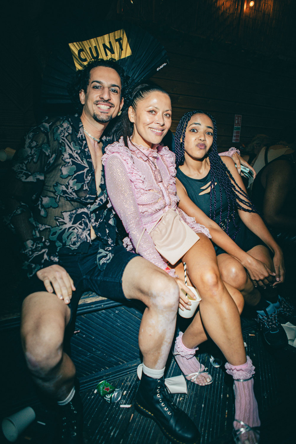 EliseShauna_HOWL-SEPTEMBER_-064_ln6mqf