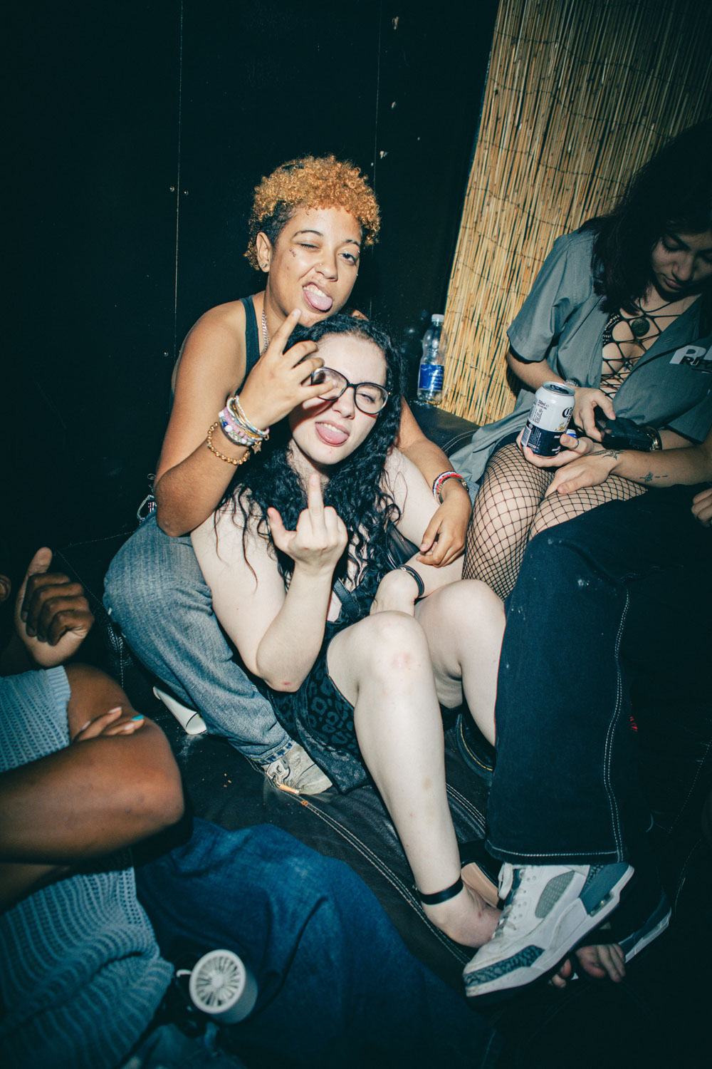 EliseShauna_HOWL-SEPTEMBER_-073_ugjplv
