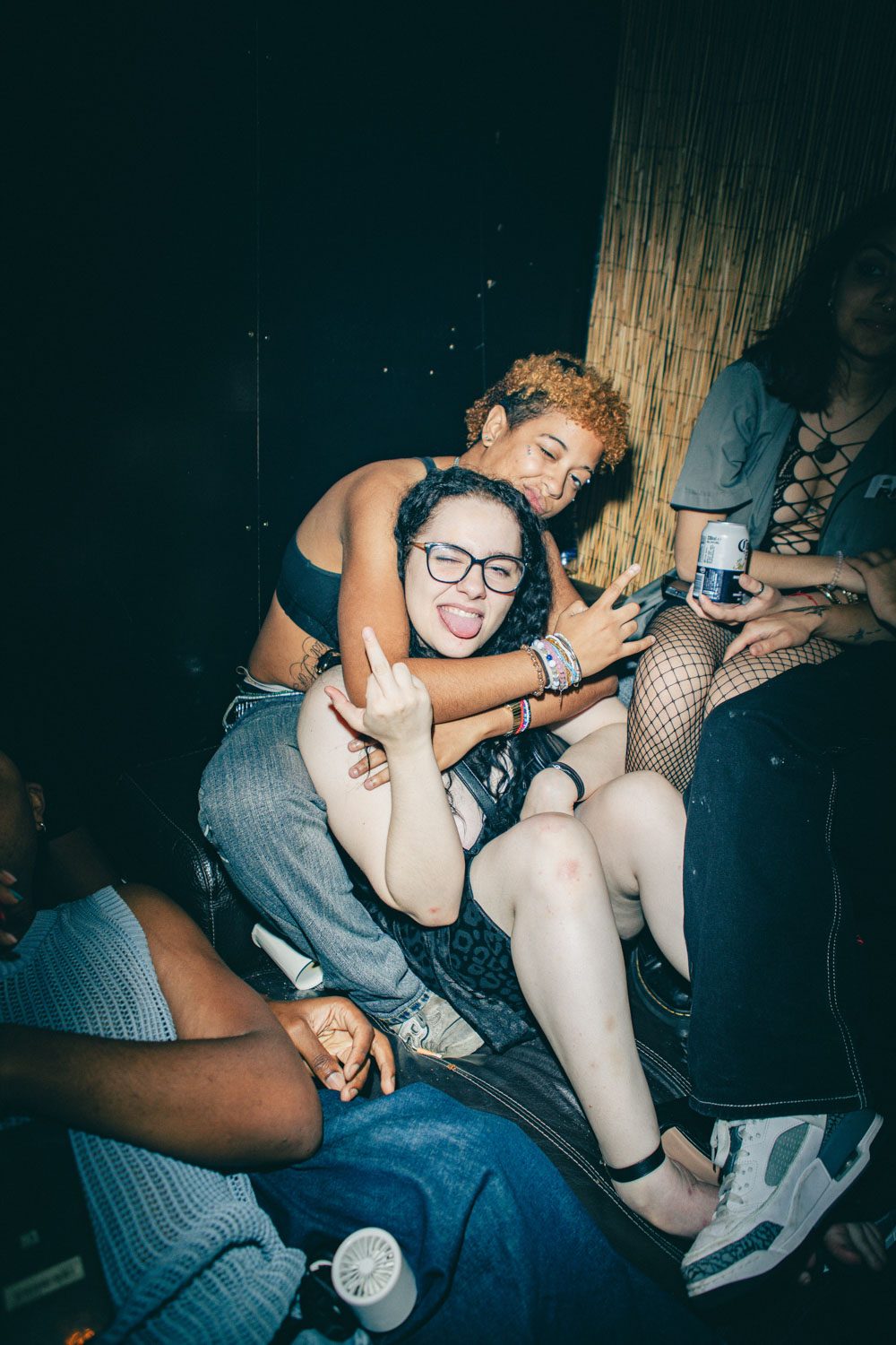 EliseShauna_HOWL-SEPTEMBER_-074_xlagnu