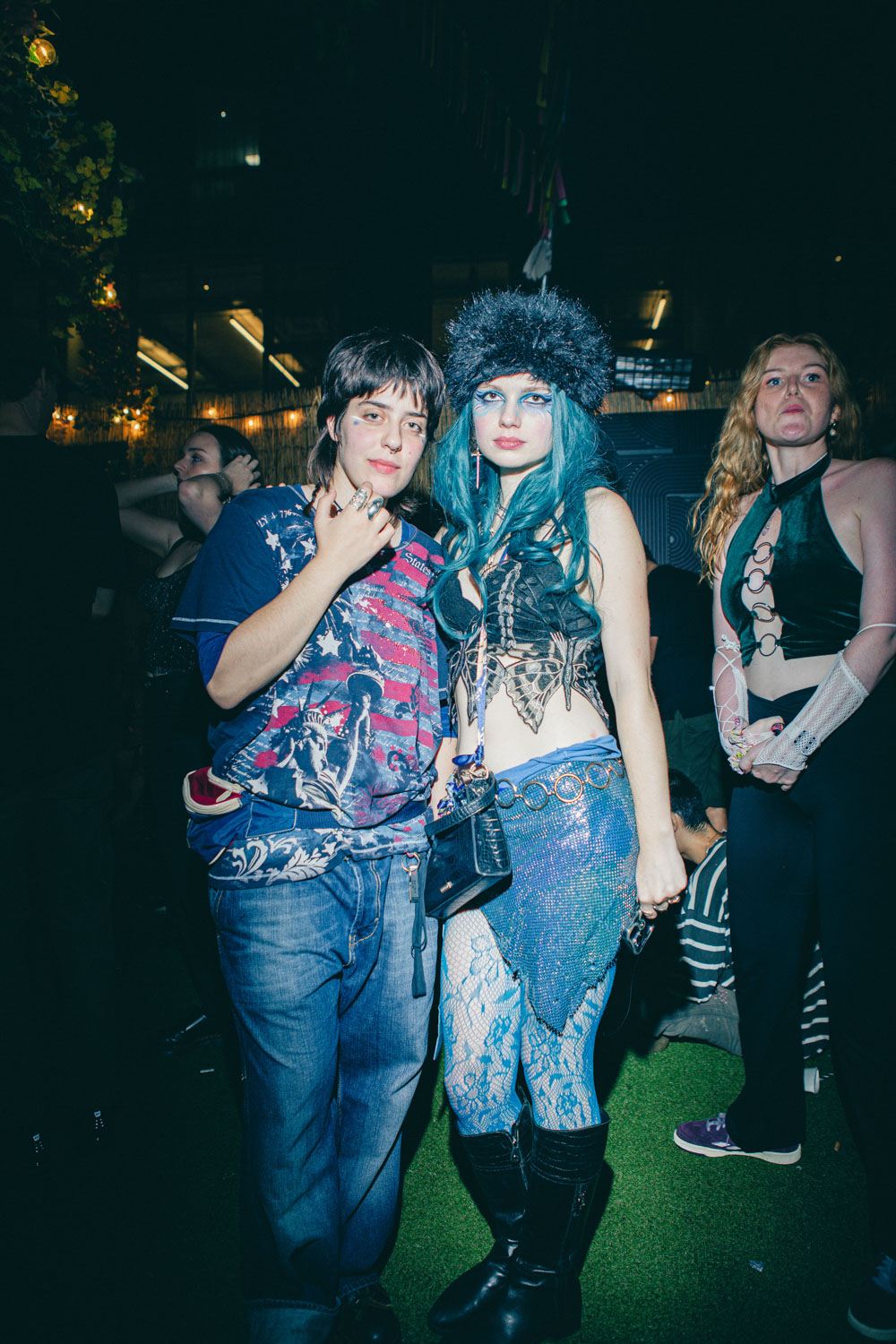 EliseShauna_HOWL-SEPTEMBER_-108_y1wzqz