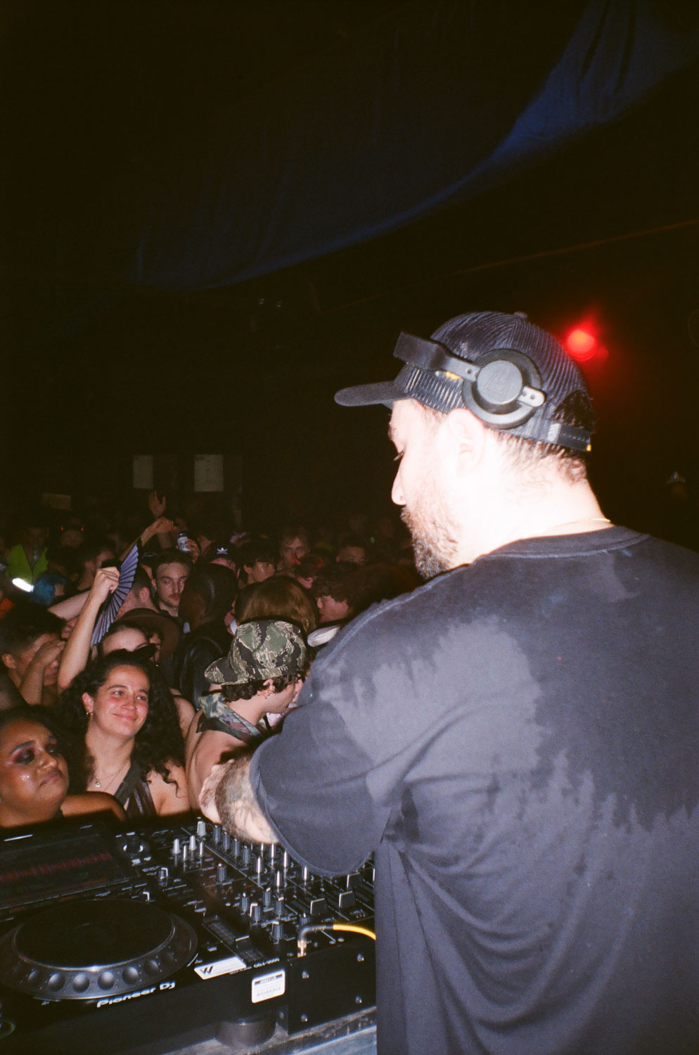 Howl_Rave_21_byGrimsby_2025-10-31_-_Howloween_151_wu2fx6