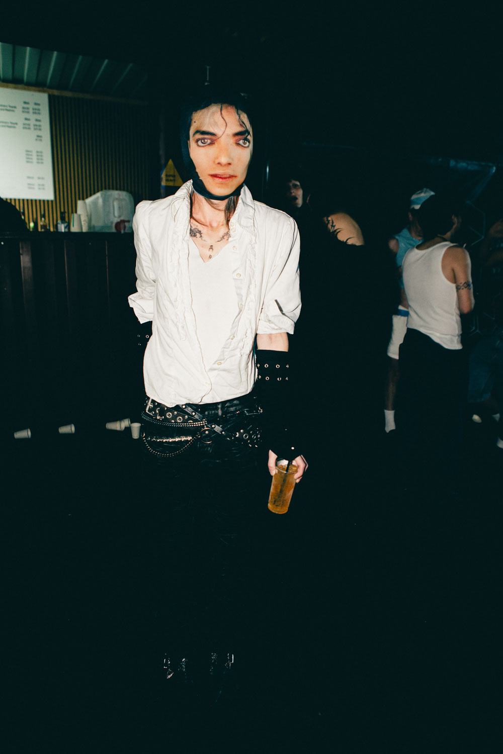 EliseShauna_HOWLOWEEN-08_eu9egz