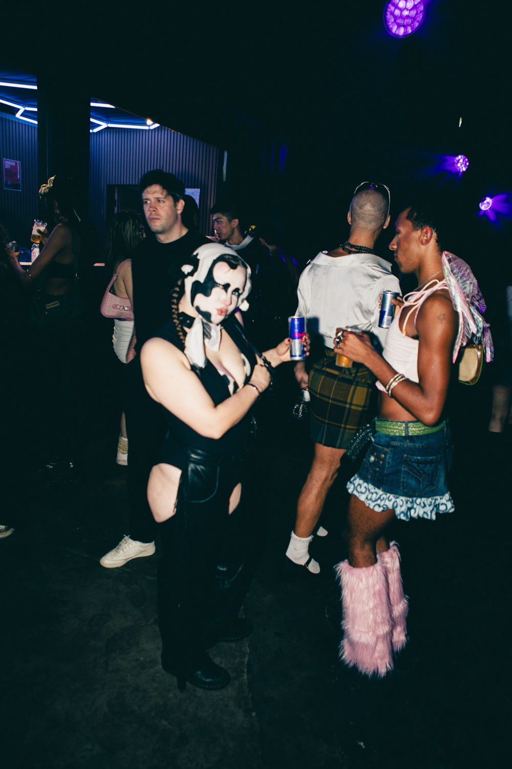 EliseShauna_HOWLOWEEN-15_bkkfyo