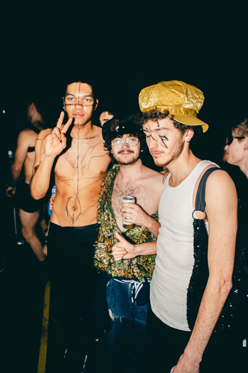 EliseShauna_HOWLOWEEN-30_c6fcyg