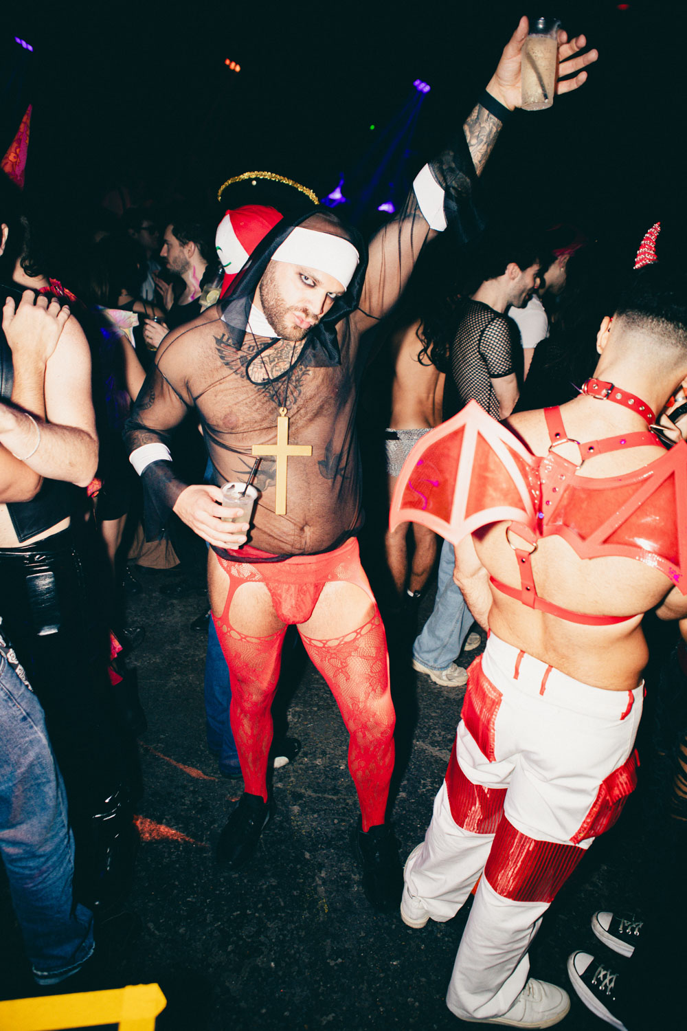 EliseShauna_HOWLOWEEN-65_ngnazl